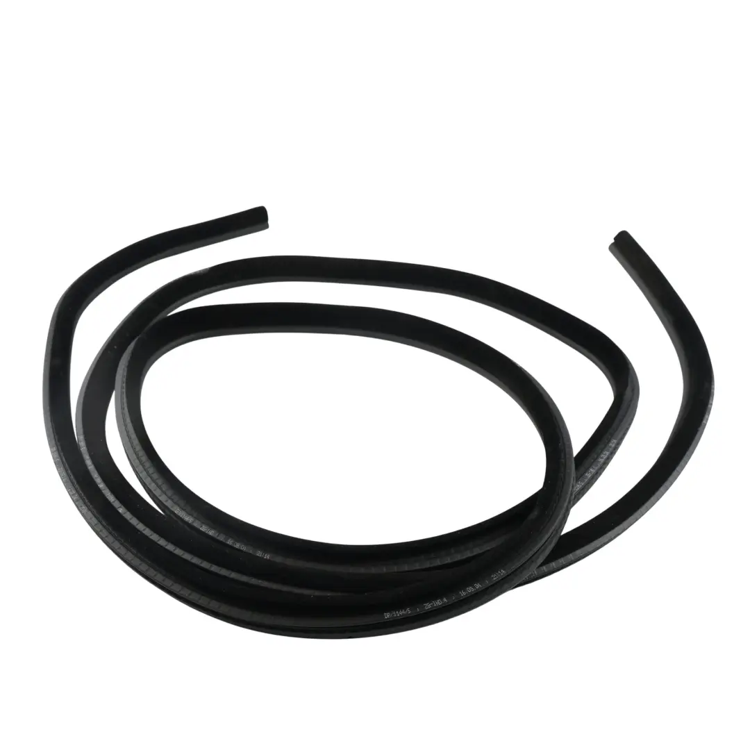 Türdichtung Gummi Hinten Rechts Links für Range Rover L322 mit Teilenummer CGE000392 Range Rover L322 Türdichtung Gummi Hinten Rechts Links - SKU CGE000392 - Teilenummer CGE000392