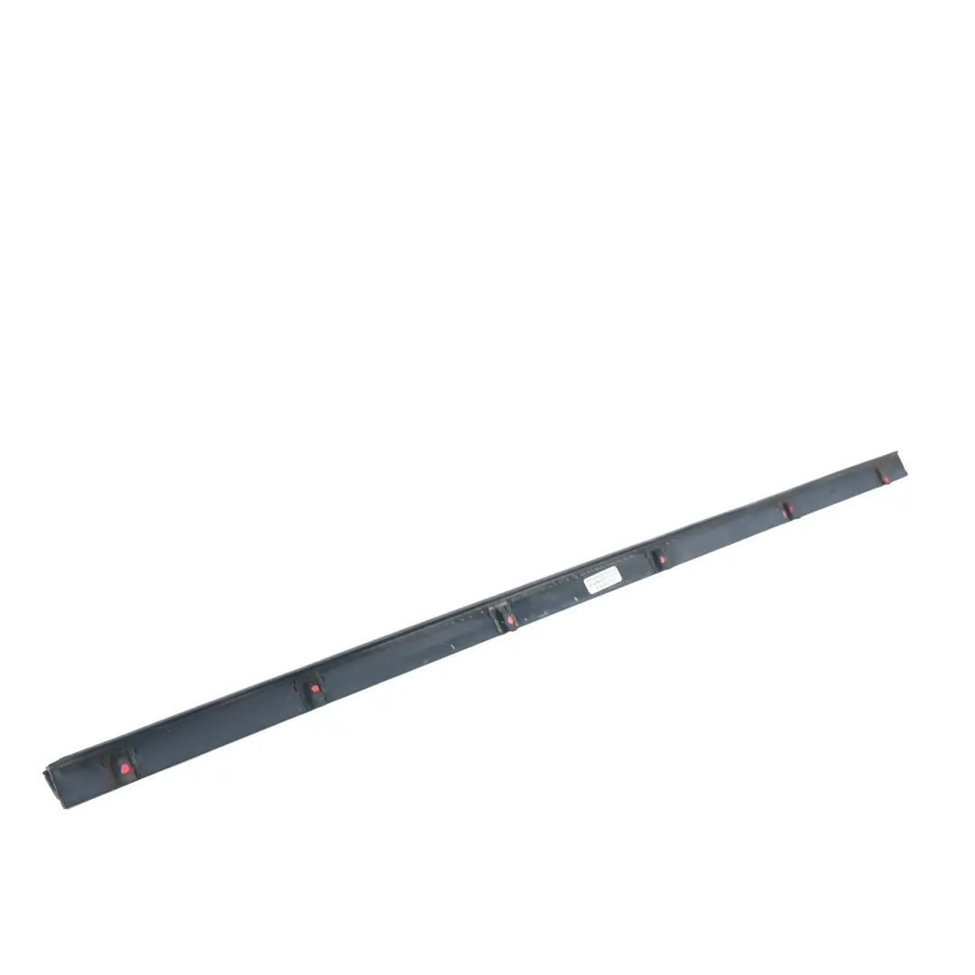 Land Rover Discovery 2 L318 Junta Ventana Puerta Trasera Derecha - SKU CGE101550 - Número de pieza CGE101550