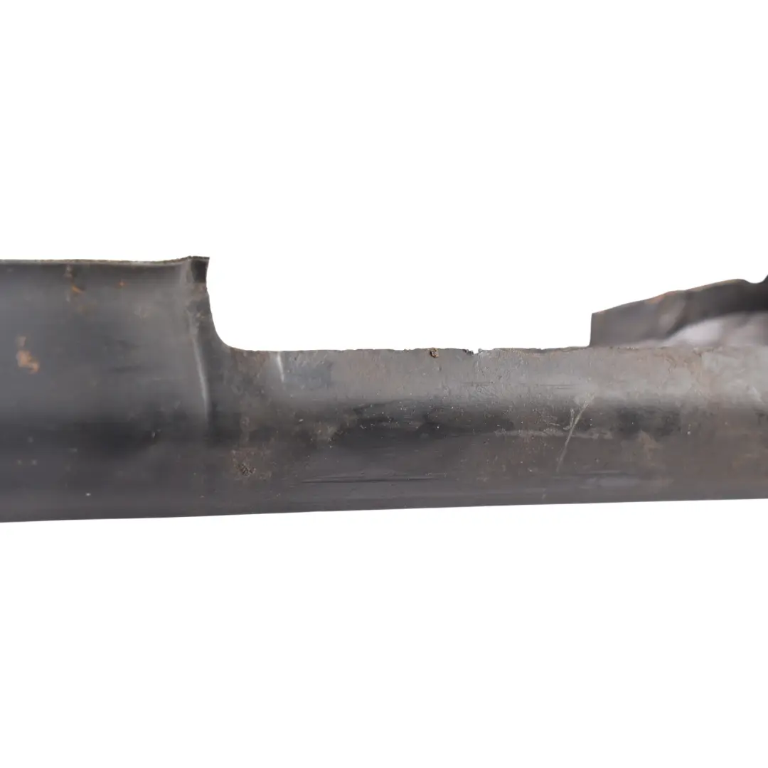 Land Rover Discovery L318 Front Door Window Seal Outer Right O/S 1H2Z-7820264-AA - SKU CGE101720 - Part number CGE101720