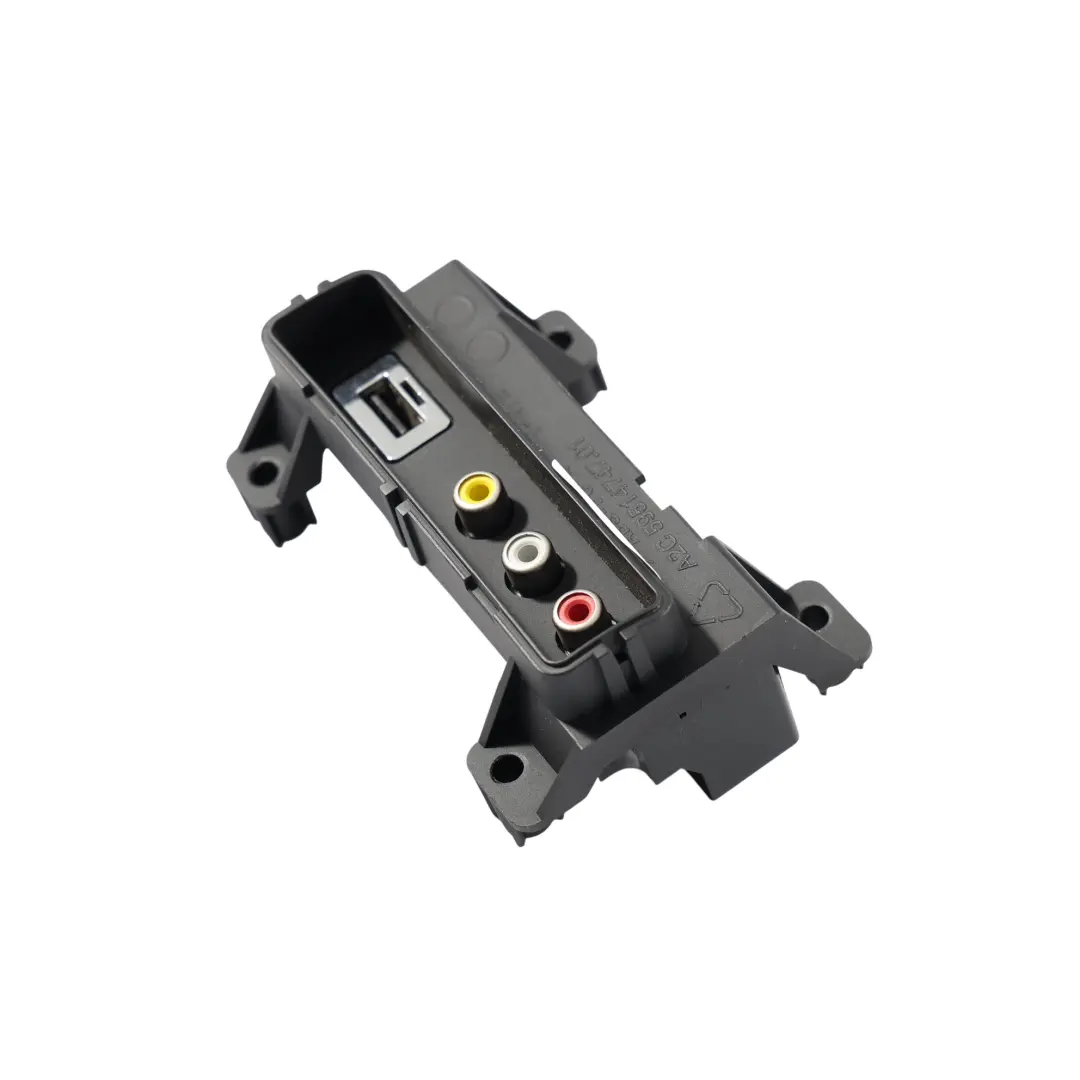Pannello Presa USB Schermo Posteriore per Range Rover Vogue L405 con numero di parte CK52-19C166-AA Range Rover Vogue L405 Pannello Presa USB Schermo Posteriore - SKU CK52-19C166-AA - Numero di parte CK52-19C166-AA