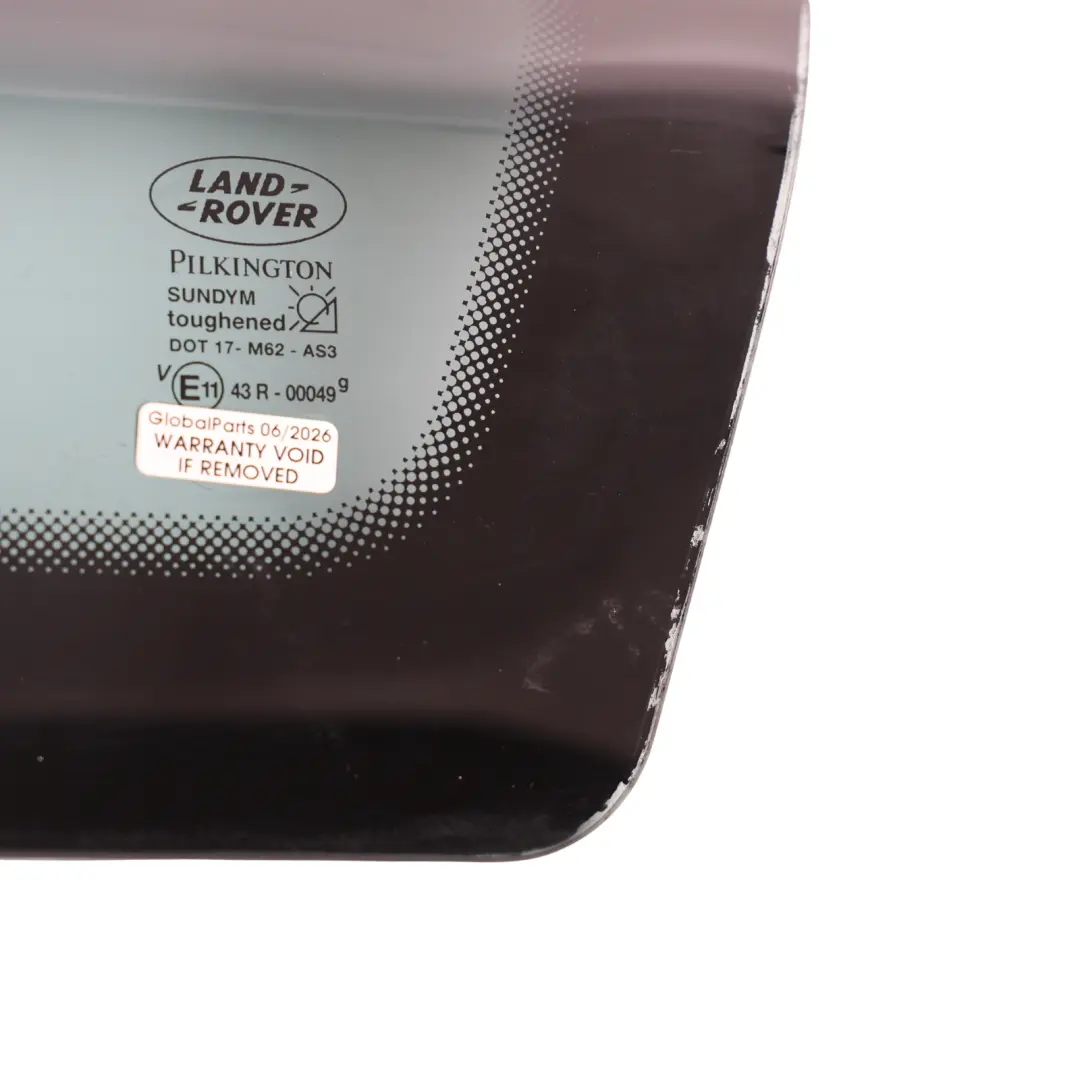 Light Sundym Roof Glass Right O/S Toughened to Land Rover Discovery 2 L318 Alpine with Part number CPB000080 Land Rover Discovery 2 L318 Alpine Light Sundym Roof Glass Right O/S Toughened - SKU CPB000080 - Part number CPB000080