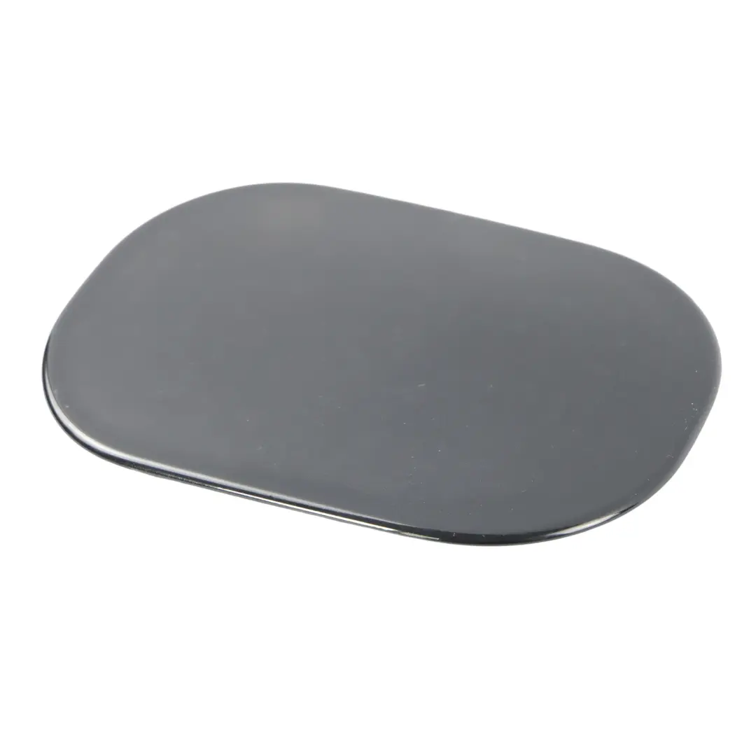 Filler Flap Cover Santorini Black - 820 CPLA405A26A to Range Rover L405 Fuel Tank with Part number CPLA-405A26-A Range Rover L405 Fuel Tank Filler Flap Cover Santorini Black - 820 CPLA405A26A - SKU CPLA-405A26-A-SAB - Part number CPLA-405A26-A