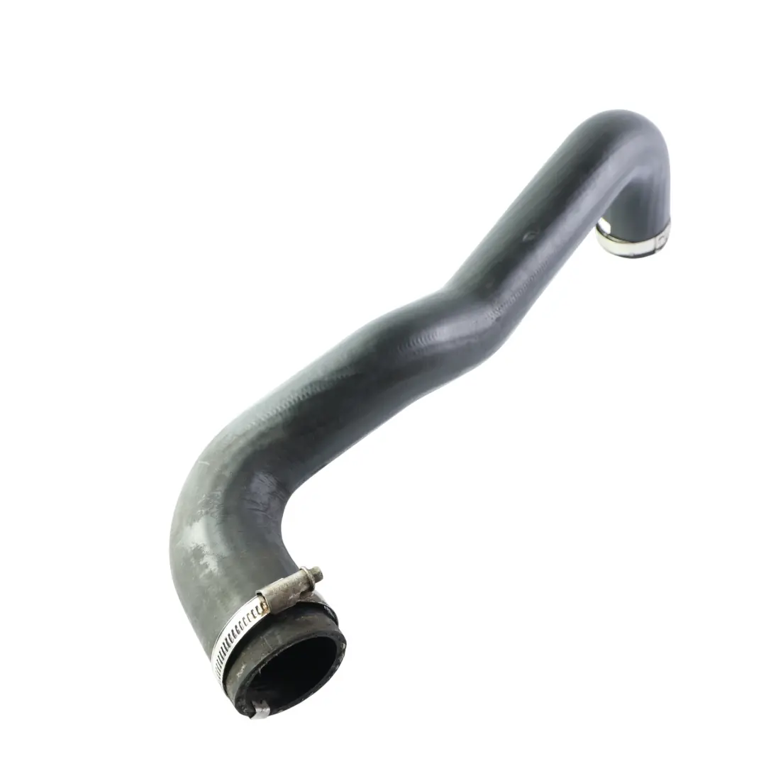 Tubo Manicotto Intercooler 4.4 Diesel per Range Rover Vogue L405 con numero di parte CPLA-9G738-DC Range Rover Vogue L405 Tubo Manicotto Intercooler 4.4 Diesel - SKU CPLA-9G738-DC - Numero di parte CPLA-9G738-DC