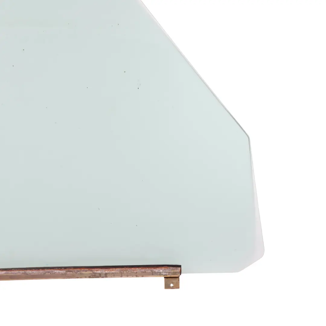 Door Window Glass AS2 Front Left N/S to Land Rover Discovery 2 L318 with Part number CUB102710 Land Rover Discovery 2 L318 Door Window Glass AS2 Front Left N/S - SKU CUB102710 - Part number CUB102710