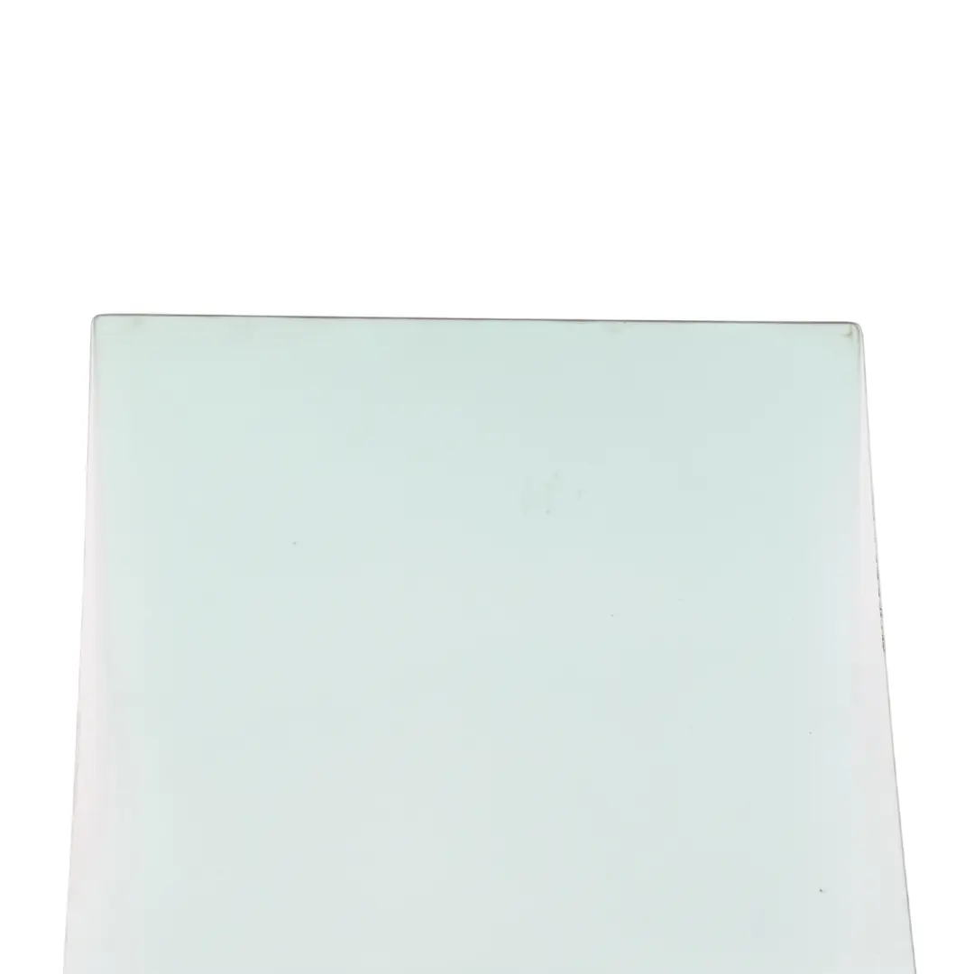 Door Glass Right O/S Sundym to Land Rover Discovery 2 L318 Rear with Part number CVB102620 Land Rover Discovery 2 L318 Rear Door Glass Right O/S Sundym - SKU CVB102620 - Part number CVB102620