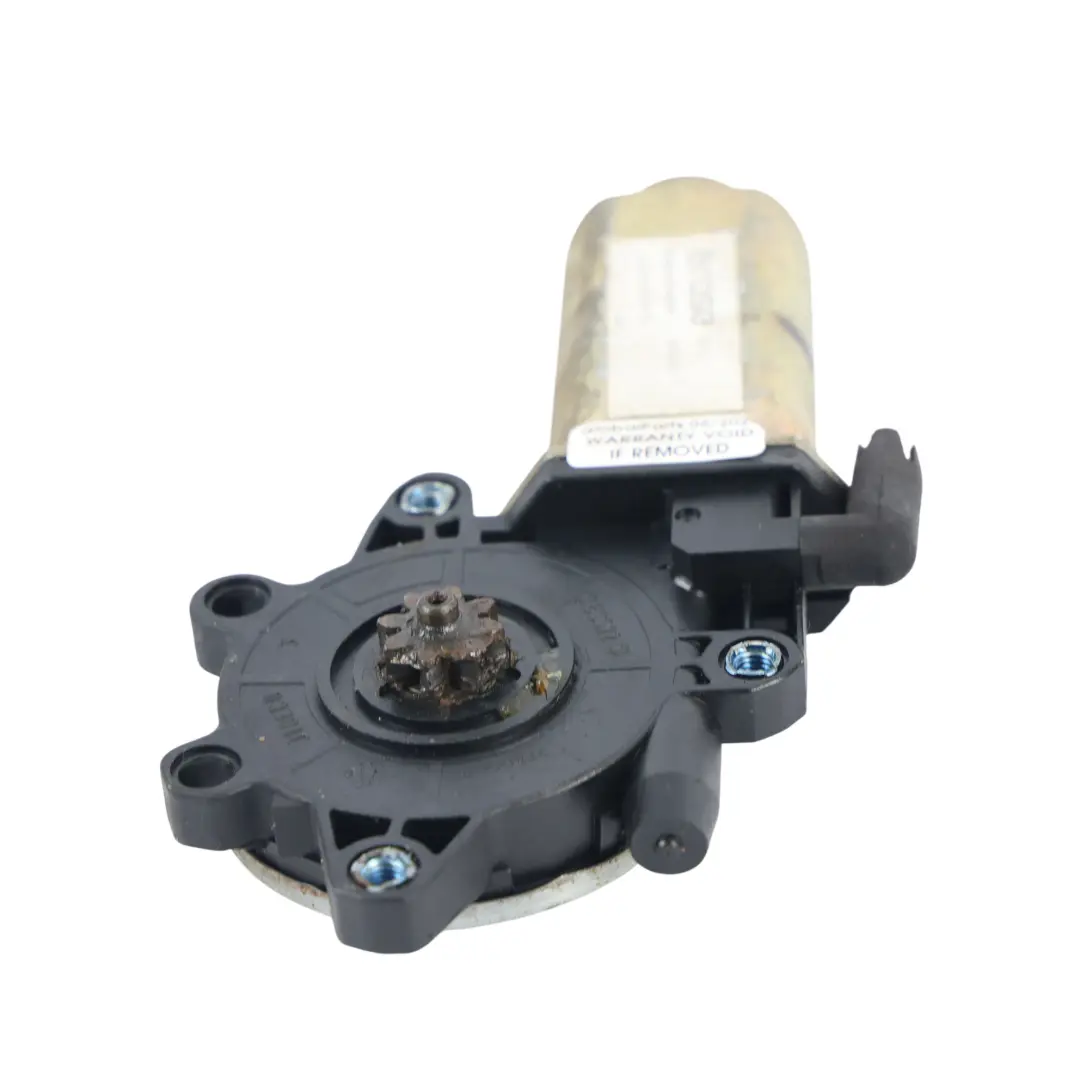 Window Lifter Motor Rear Left N/S to Land Rover Discovery 2 L318 with Part number CVR000030 Land Rover Discovery 2 L318 Window Lifter Motor Rear Left N/S - SKU CVR000030 - Part number CVR000030