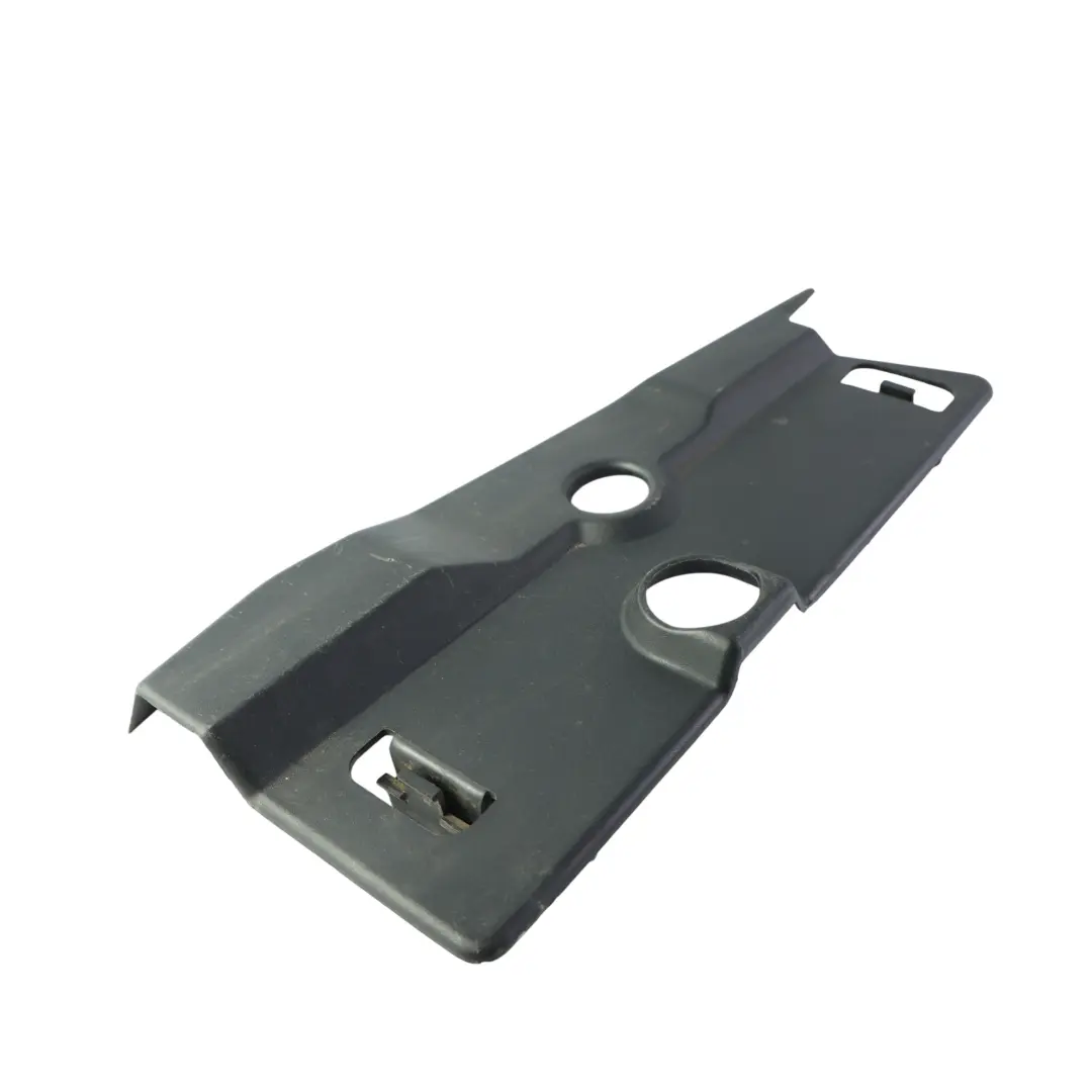Garniture Cache Phare Droit pour Land Rover Discovery 2 L318 à propos du numéro de pièce DEB100100 Land Rover Discovery 2 L318 Garniture Cache Phare Droit - SKU DEB100100 - Numéro de pièce DEB100100