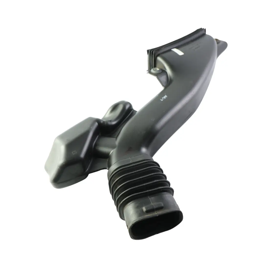MK5 Tubo Condotto Aspirazione Aria 2.0 Benzina Ibrido DG939C675BB per Ford Mondeo con numero di parte DG93-9C675-BB Ford Mondeo MK5 Tubo Condotto Aspirazione Aria 2.0 Benzina Ibrido DG939C675BB - SKU DG93-9C675-BB - Numero di parte DG93-9C675-BB