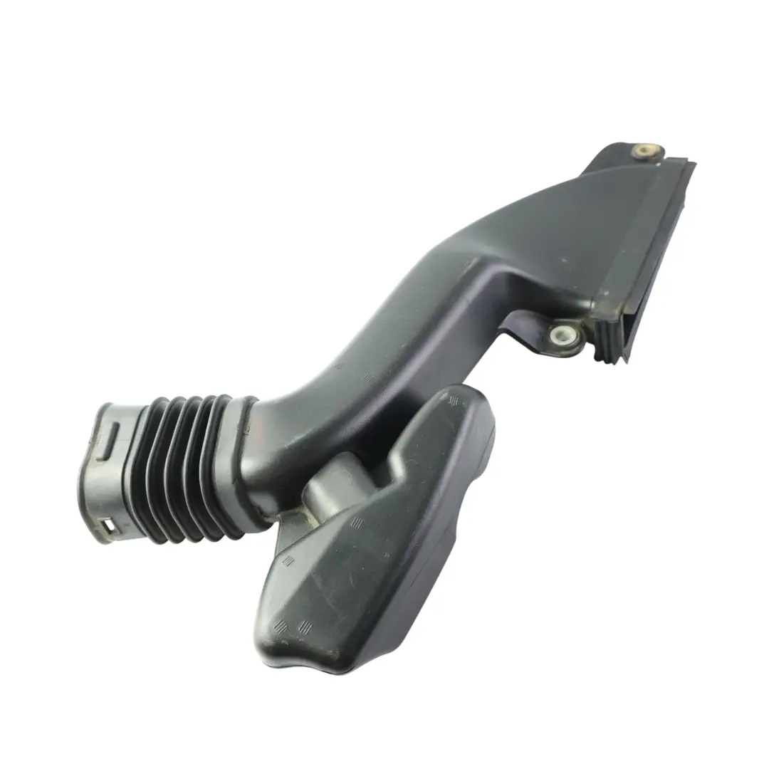 Ford Mondeo Mk5 Air Intake Pipe Hose Line 2.0 Petrol Hybrid - SKU DG93-9C675-BB - Part number DG93-9C675-BB