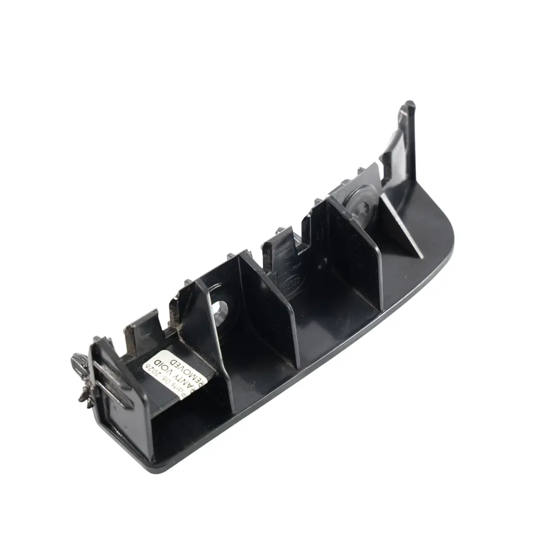 Staffa Paraurti Post Destro per Land Rover Range Rover Sport L494 con numero di parte DK62-17B932-BE Land Rover Range Rover Sport L494 Staffa Paraurti Post Destro - SKU DK62-17B932-BE - Numero di parte DK62-17B932-BE