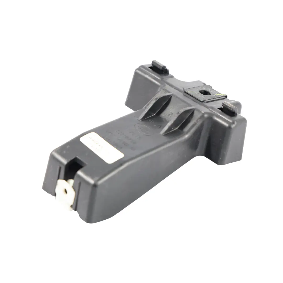 Range Rover L494 Rear Bumper Mounting Bracket Left Right N/O/S - SKU DK62-17E800-AA - Part number DK62-17E800-AA