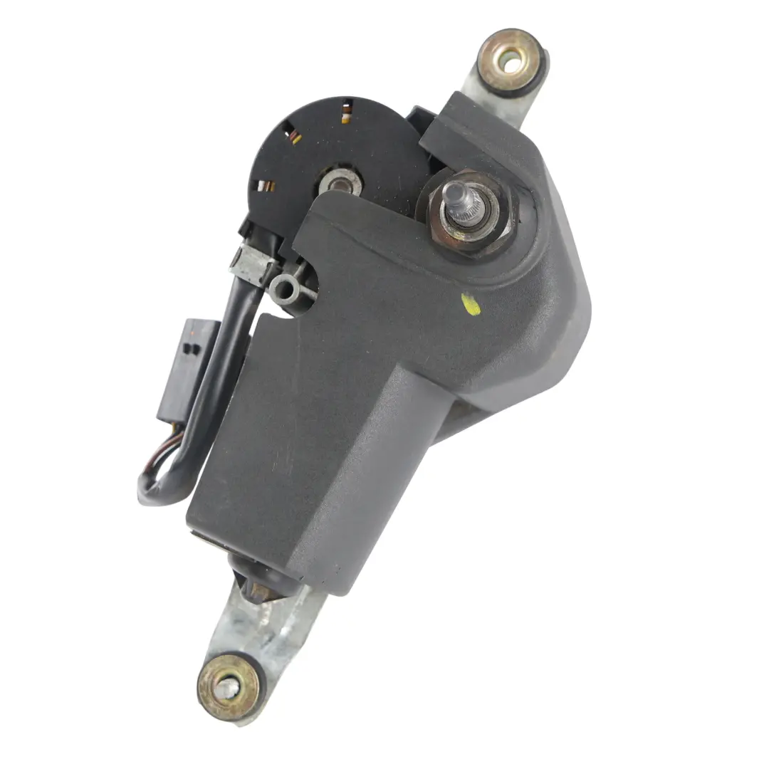 Window Wiper Motor Unit to Land Rover Freelander L314 Rear Tailgate with Part number DLB101620 Land Rover Freelander L314 Rear Tailgate Window Wiper Motor Unit - SKU DLB101620 - Part number DLB101620