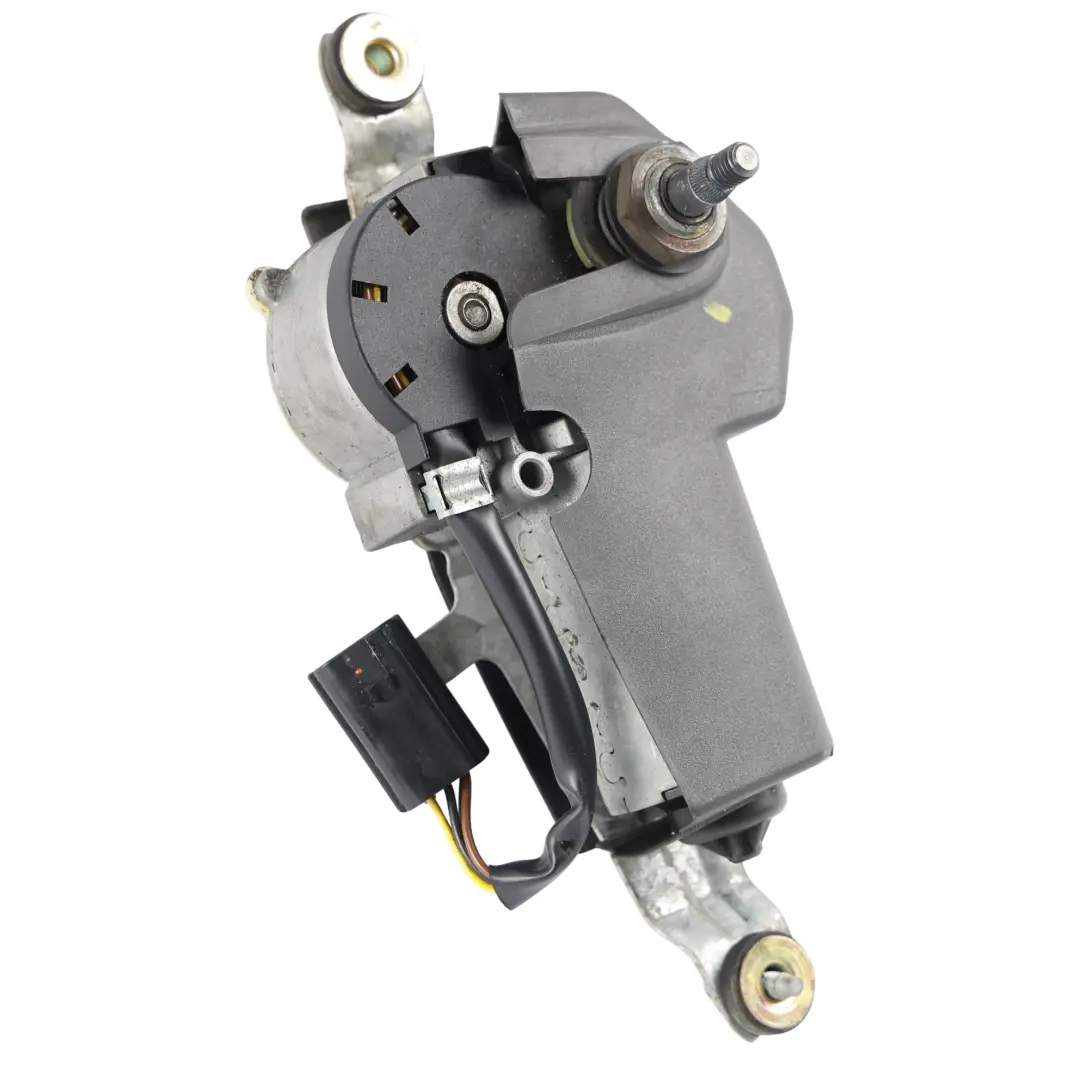 Window Wiper Motor Unit to Land Rover Freelander L314 Rear Tailgate with Part number DLB101620 Land Rover Freelander L314 Rear Tailgate Window Wiper Motor Unit - SKU DLB101620 - Part number DLB101620