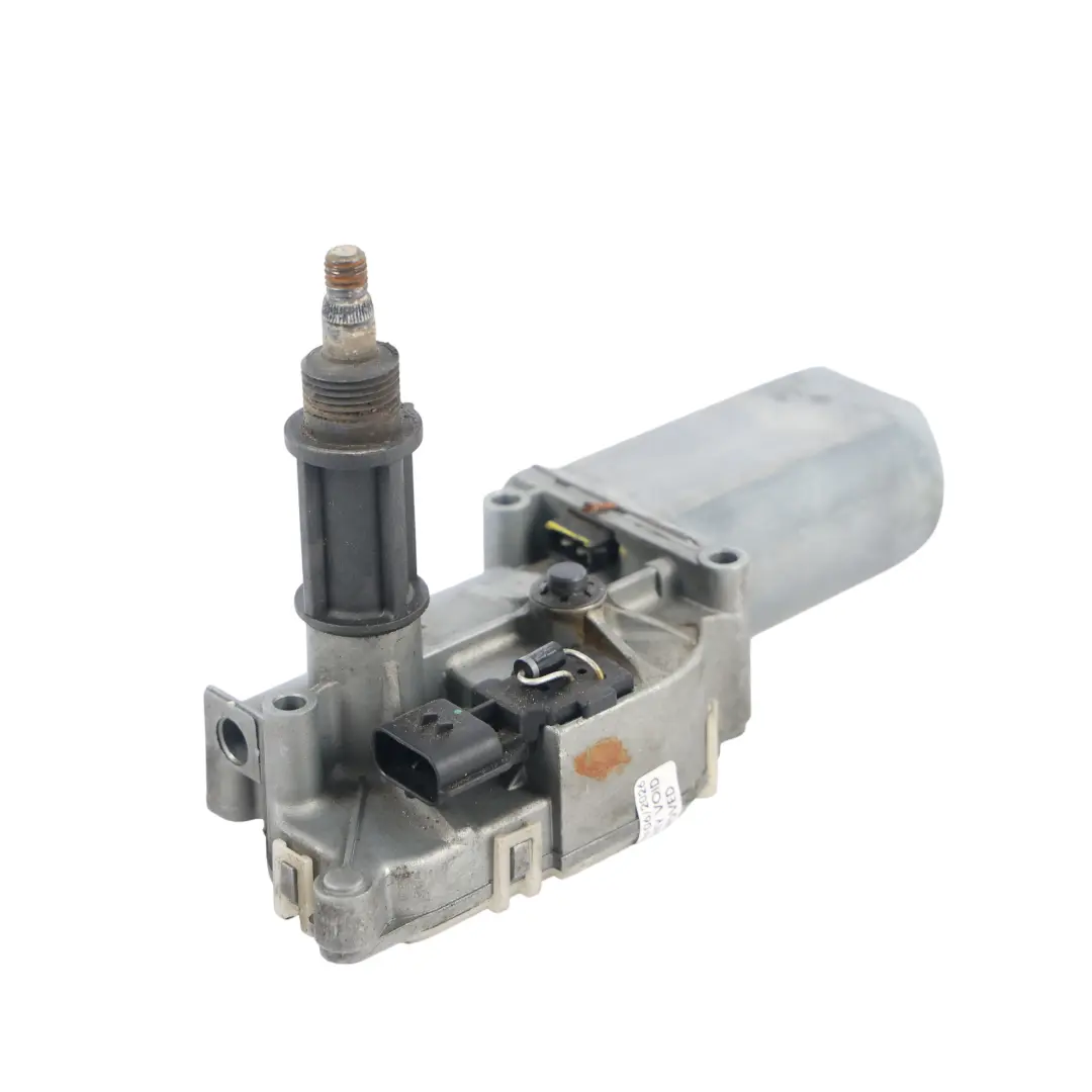 Wiper Motor Actuator to Land Rover Discovery 2 L318 Rear with Part number DLB101640 Land Rover Discovery 2 L318 Rear Wiper Motor Actuator - SKU DLB101640 - Part number DLB101640