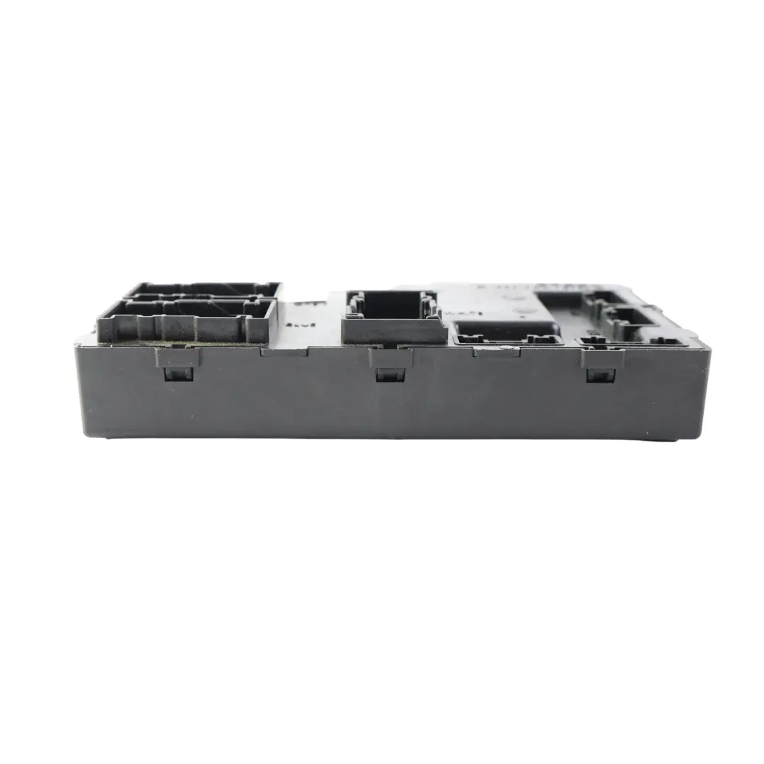 Body Control Module BCM ECU to Ford Fiesta Mk7 Transit Courier with Part number DN1T-15K600-ED Ford Fiesta Mk7 Transit Courier Body Control Module BCM ECU - SKU DN1T-15K600-ED - Part number DN1T-15K600-ED