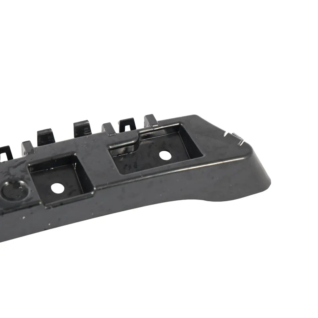 MK5 Staffa Paraurti Posteriore Sinistro per Ford Mondeo con numero di parte DS73-17A882-B Ford Mondeo MK5 Staffa Paraurti Posteriore Sinistro - SKU DS73-17A882-B - Numero di parte DS73-17A882-B