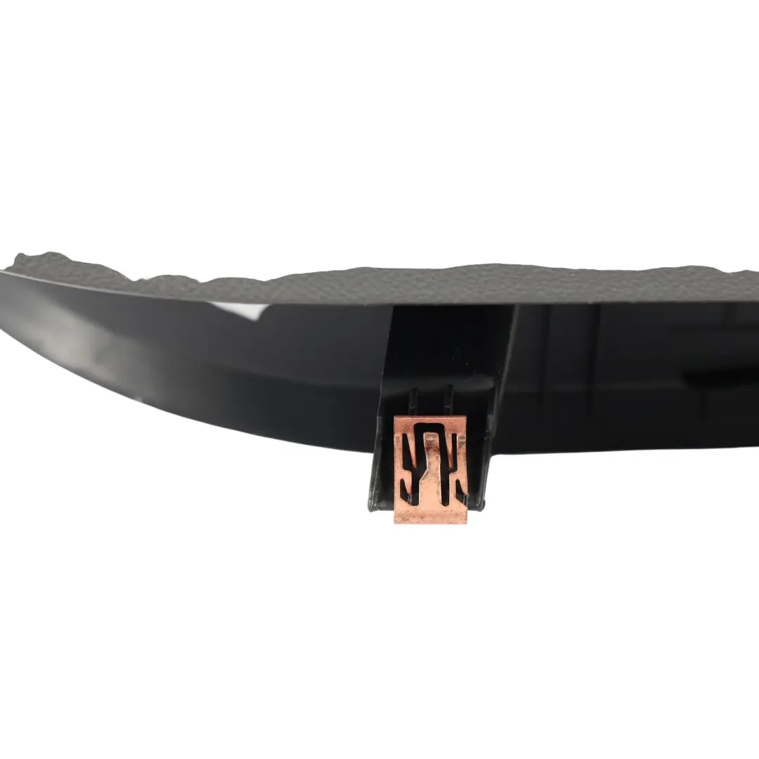 MK5 Rivestimento Sottoporta Anteriore Sinistro Nero per Ford Mondeo con numero di parte DS73-F02349-EBW Ford Mondeo MK5 Rivestimento Sottoporta Anteriore Sinistro Nero - SKU DS73-F02349-EBW - Numero di parte DS73-F02349-EBW