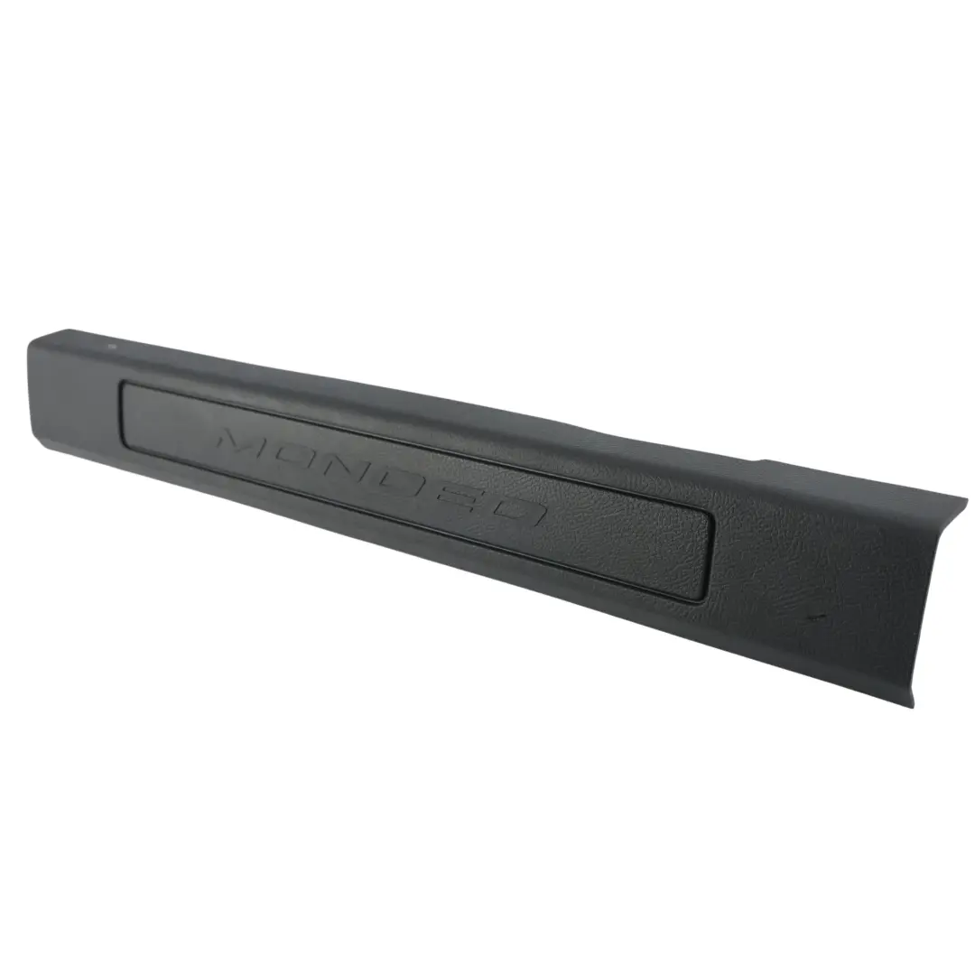 Ford Mondeo MK5 Copripiastra Battitacco Porta Anteriore Sinistra - SKU DS73-F13201-DDW - Numero di parte DS73-F13201-DDW