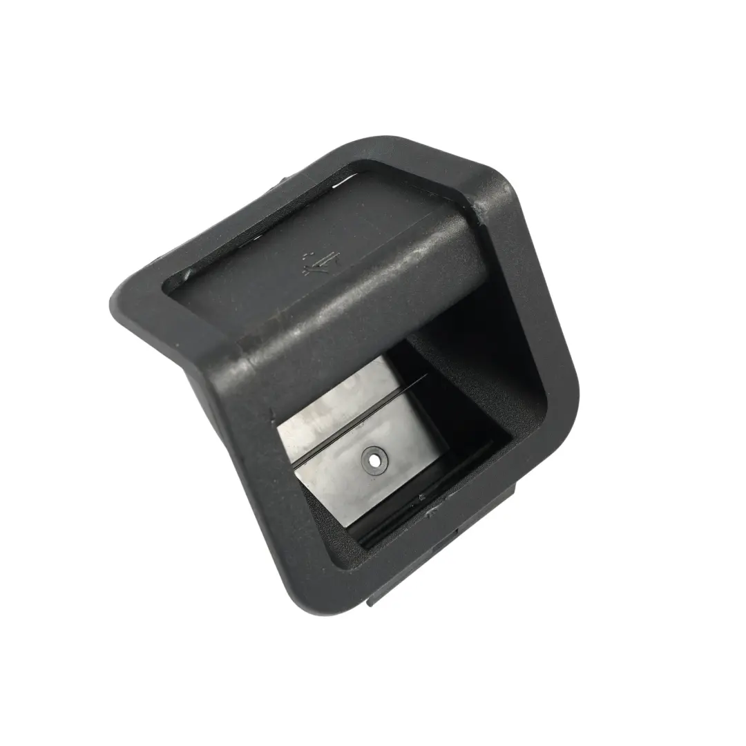 Ford Mondeo MK5 Poignée Ouverture Hayon Coffre - SKU DS73-F434A14-A - Numéro de pièce DS73-F434A14-A