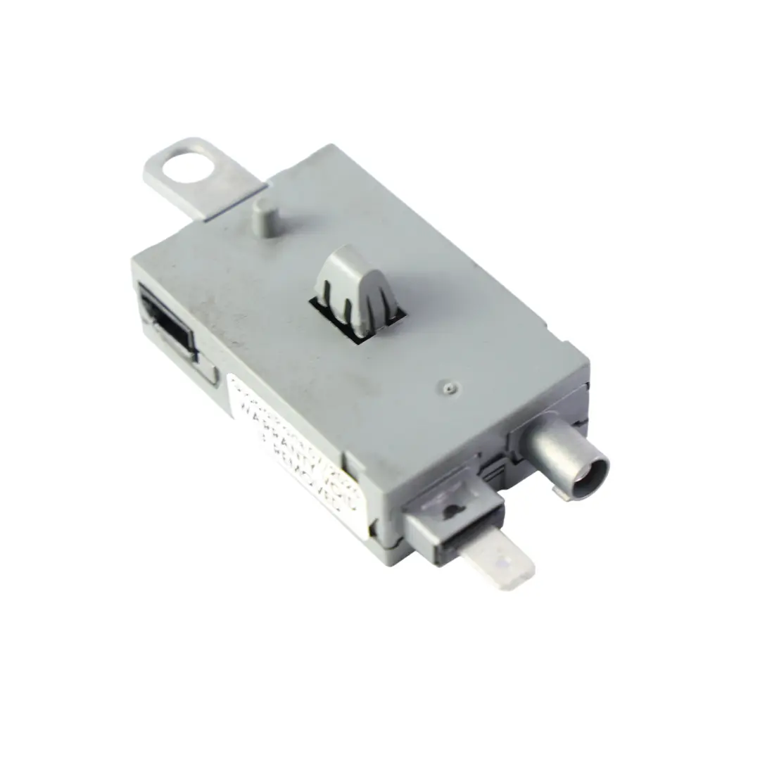 MK5 Aerial Antenna Amplifier ECU Amp Unit Module DS7T-18C847-AA to Ford Mondeo with Part number DS7A-18C847-CB Ford Mondeo MK5 Aerial Antenna Amplifier ECU Amp Unit Module DS7T-18C847-AA - SKU DS7T-18C847-CB-1 - Part number DS7A-18C847-CB