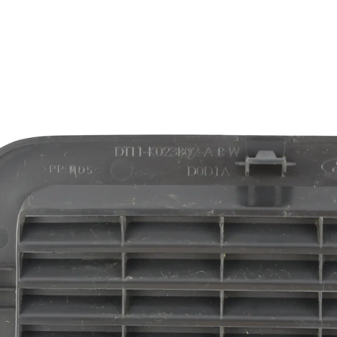 Ford Transit Connect MK2 Grille Aération Panneau Arrière Noir - SKU DT11-K023B02-ACW - Numéro de pièce DT11-K023B02-ACW