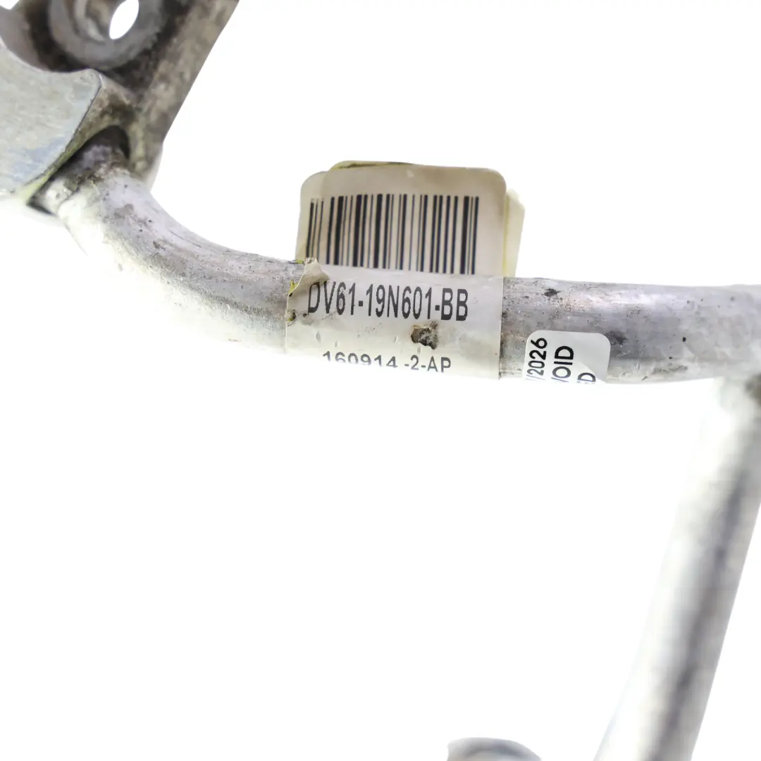 Tubo Linea Climatizzatore Riscaldamento per Ford Transit Connect con numero di parte DV61-19N601-BB Ford Transit Connect Tubo Linea Climatizzatore Riscaldamento - SKU DV61-19N601-BB - Numero di parte DV61-19N601-BB