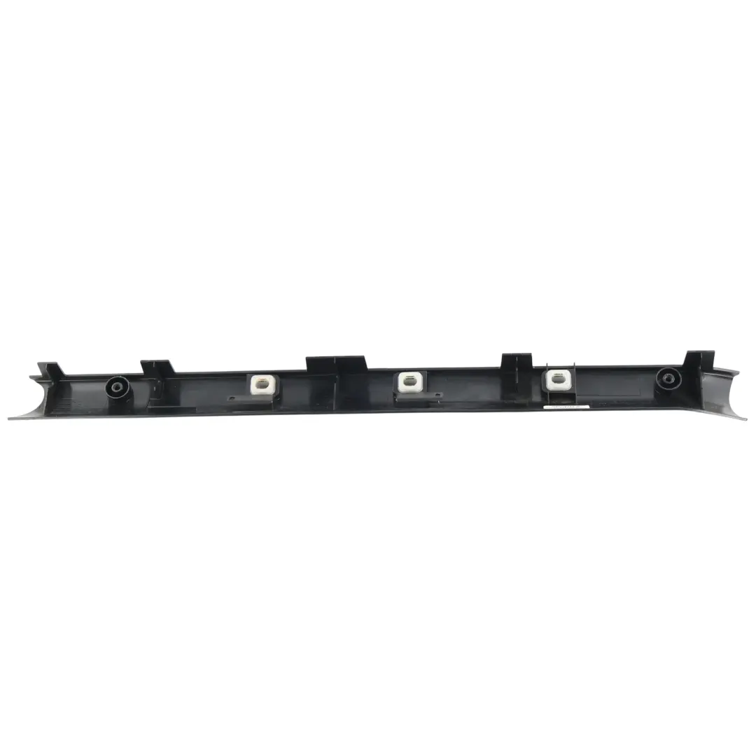 Listwa Wykończeniowa Panelu Wnętrza do Range Rover L322 o numerze EJC000160 Range Rover L322 Listwa Wykończeniowa Panelu Wnętrza - SKU EJC000160 - Numer Części EJC000160