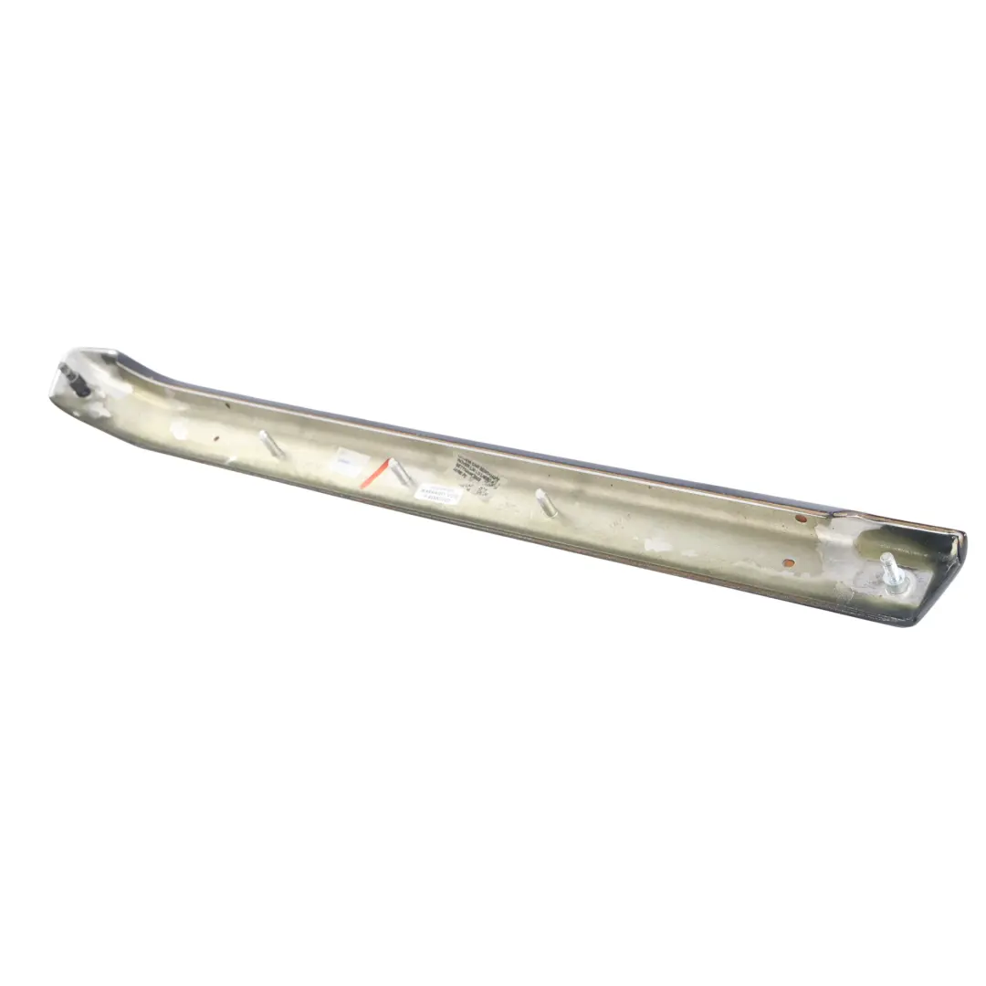 Modanatura Porta Anteriore Copertura Nera Destra per Range Rover L322 con numero di parte EJU000022 Range Rover L322 Modanatura Porta Anteriore Copertura Nera Destra - SKU EJU000022 - Numero di parte EJU000022