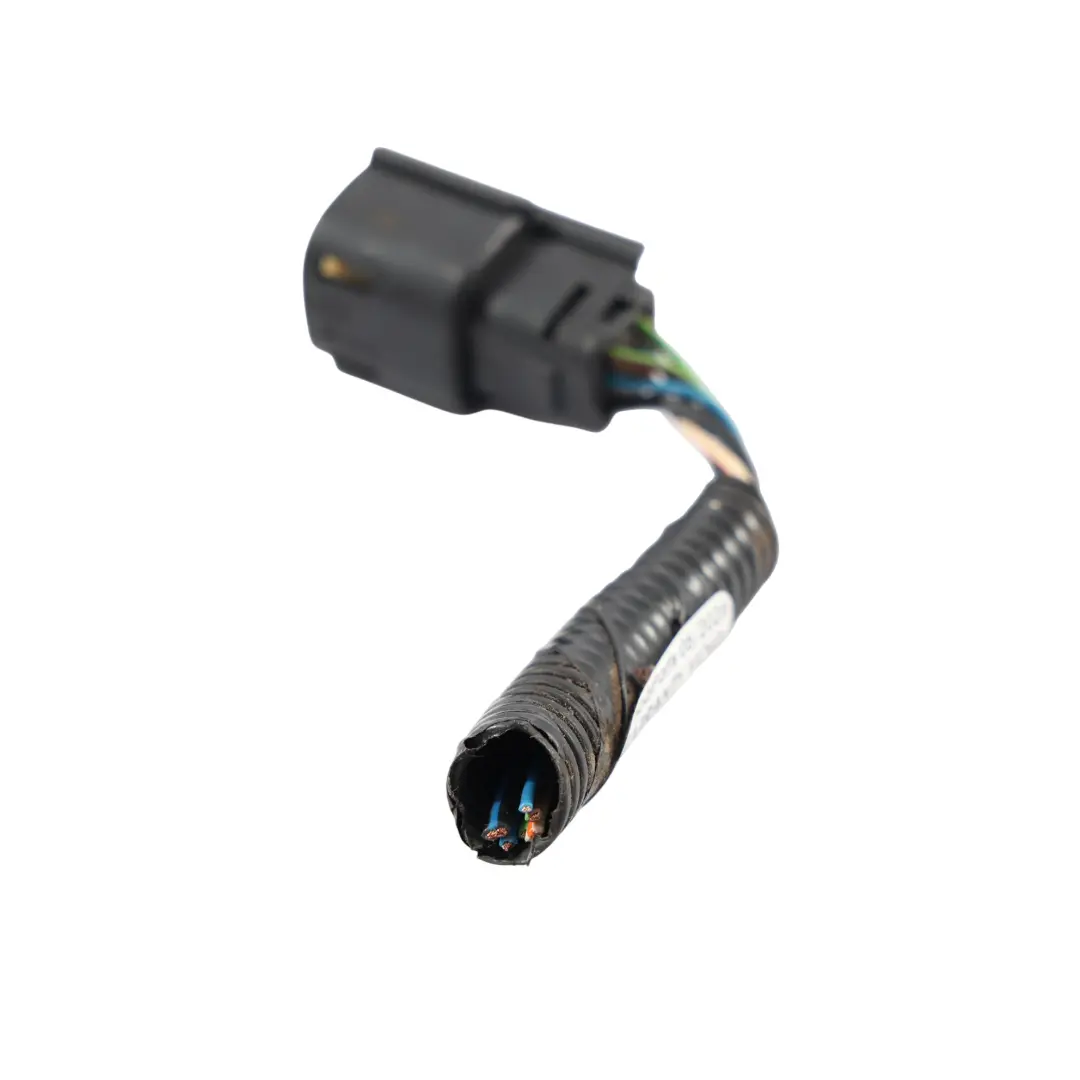 Ford Transit Courier Cable Cableado Luz Trasera Derecha - SKU ET76-13404-AB-2 - Número de pieza ET76-13404-AB
