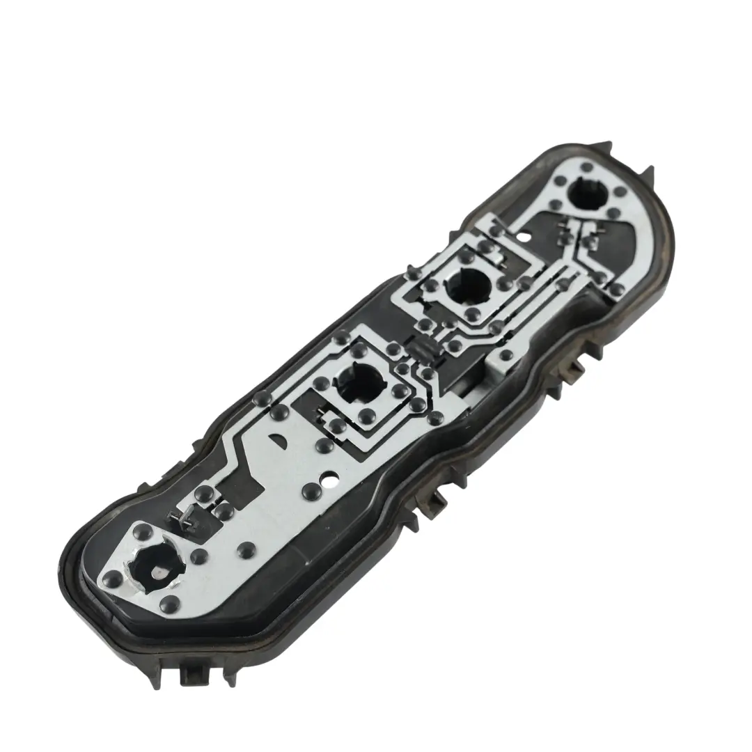 Soporte Portalámparas Luz Trasera Izquierda para Ford Transit Courier con número de pieza ET76-13N005-AA Ford Transit Courier Soporte Portalámparas Luz Trasera Izquierda - SKU ET76-13N005-AA - Número de pieza ET76-13N005-AA