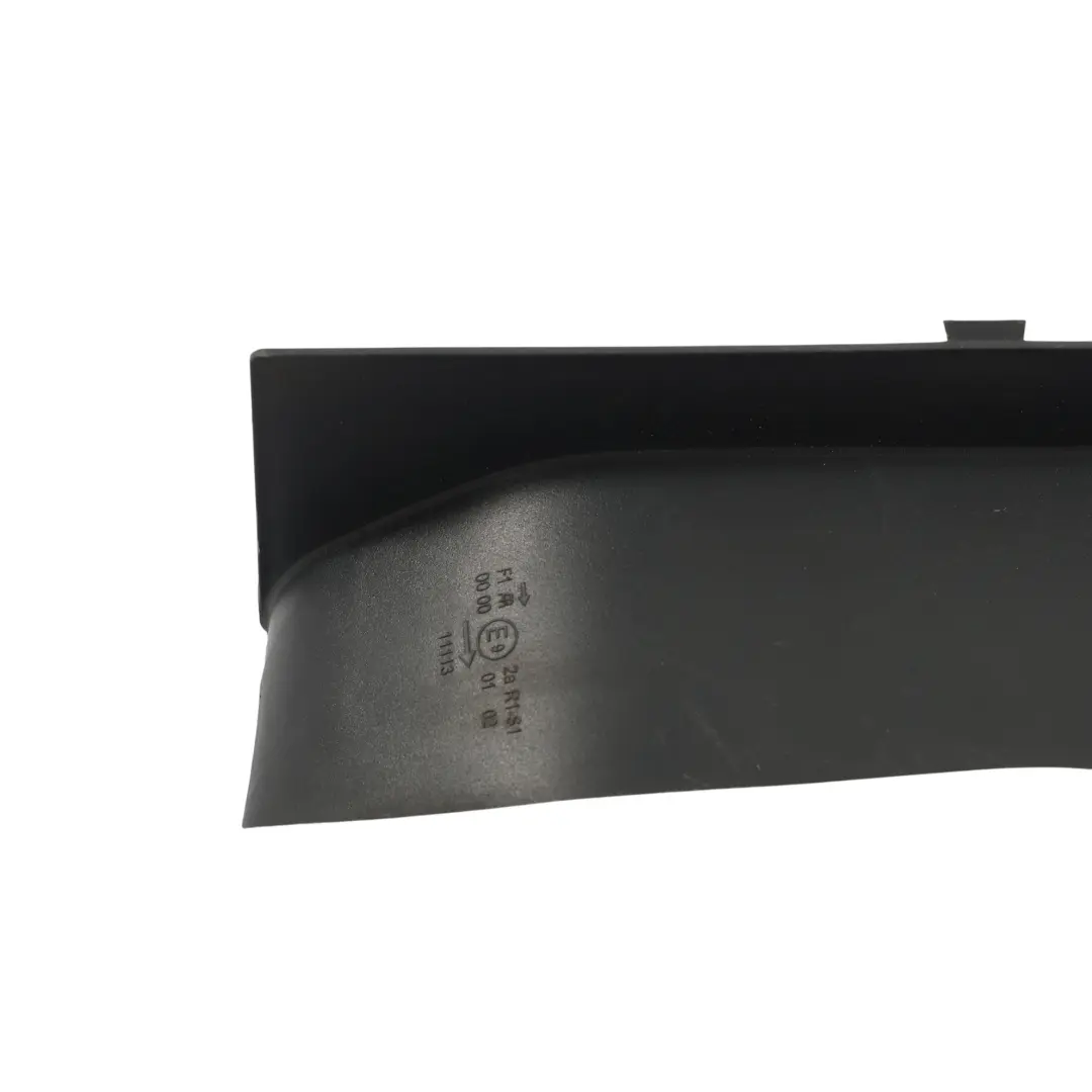 Cubierta Luz Trasera Panel Moldura Derecha ET76-13N552-AC para Ford Transit Courier con número de pieza ET76-13N552-ACW Ford Transit Courier Cubierta Luz Trasera Panel Moldura Derecha ET76-13N552-AC - SKU ET76-13N552-ACW - Número de pieza ET76-13N552-ACW