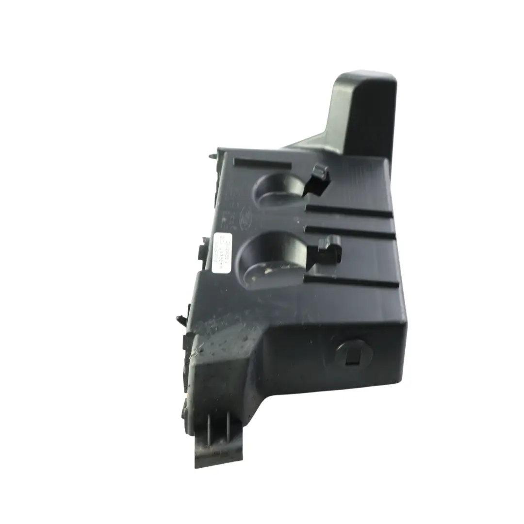 Mk1 Uchwyt Zderzaka Przedni Lewy do Ford Transit Courier o numerze ET76-17D959-AB Ford Transit Courier Mk1 Uchwyt Zderzaka Przedni Lewy - SKU ET76-17D959-AB - Numer Części ET76-17D959-AB