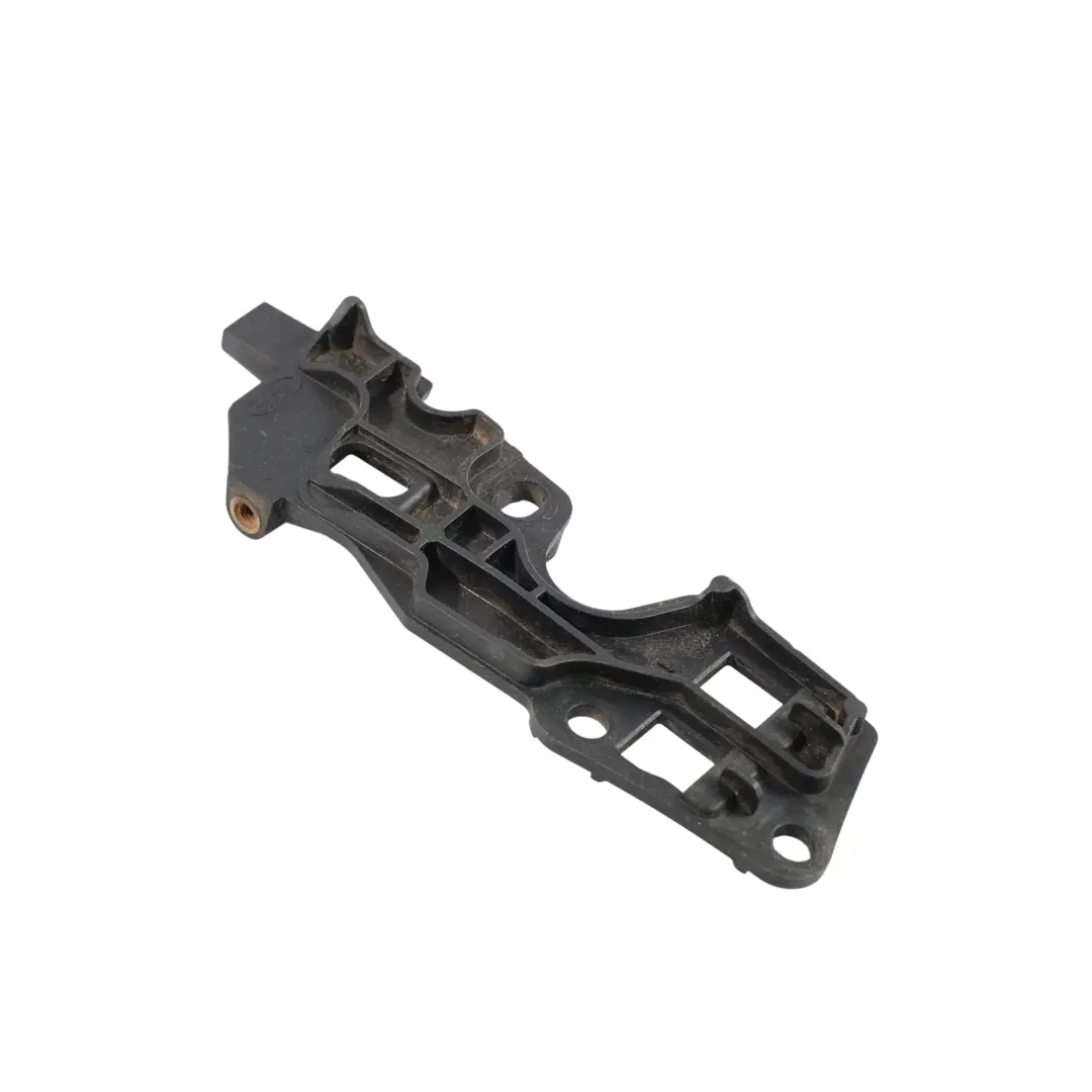 Staffa Supporto Parafango Destro per Land Rover Discovery L550 con numero di parte FK72-16A128-AE Land Rover Discovery L550 Staffa Supporto Parafango Destro - SKU FK72-16A128-AE - Numero di parte FK72-16A128-AE
