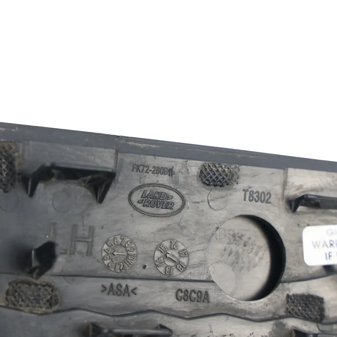 Garniture Aile Avant Gauche Pierre Kaikoura 997 pour Land Rover L550 à propos du numéro de pièce FK72-280B11-BB Land Rover L550 Garniture Aile Avant Gauche Pierre Kaikoura 997 - SKU FK72-280B11-BB-KST - Numéro de pièce FK72-280B11-BB