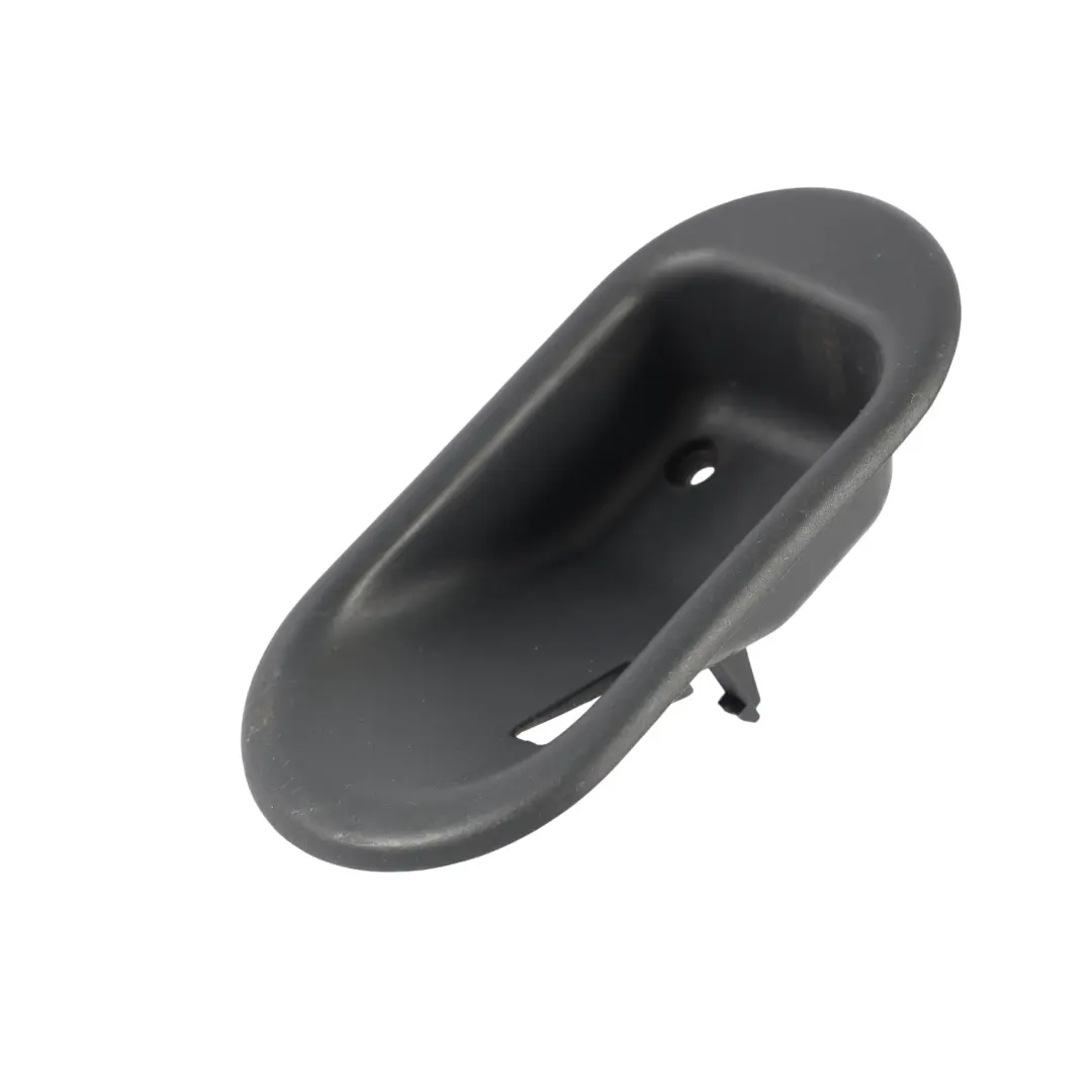Maniglia Porta Anteriore Sinistra per Land Rover Discovery 2 L318 con numero di parte FVK100170LF Land Rover Discovery 2 L318 Maniglia Porta Anteriore Sinistra - SKU FVK100170 - Numero di parte FVK100170LF