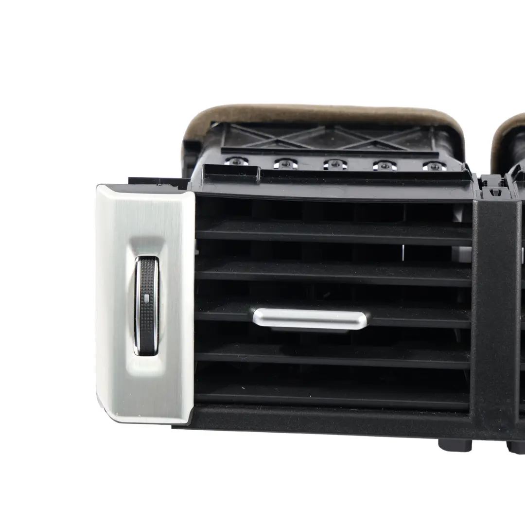 Range Rover Evoque L538 Kratka Nawiewu Środkowa Przednia - SKU GJ32-014L21-AB - Numer Części GJ32-014L21-AB