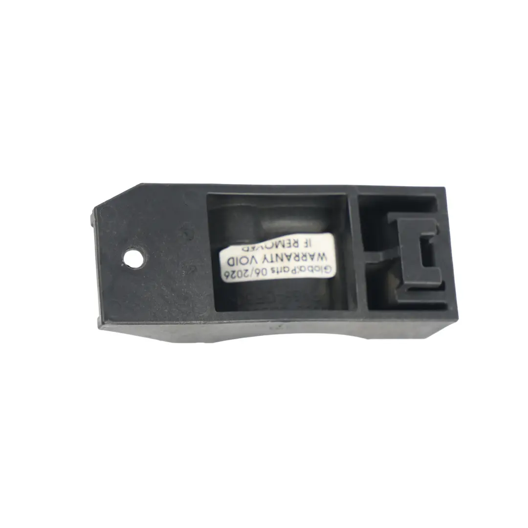 Wasserpumpe Halterung für Land Rover Range Rover Evoque L551 mit Teilenummer GJ32-8B553-AC Land Rover Range Rover Evoque L551 Wasserpumpe Halterung - SKU GJ32-8B553-AC - Teilenummer GJ32-8B553-AC