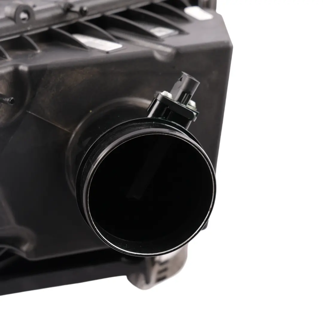 Range Rover Evoque L551 Air Filter Box Housing 2.0 Hybrid M8D2-9H709-AA - SKU GL32-9A612-A - Part number GL32-9A612-A