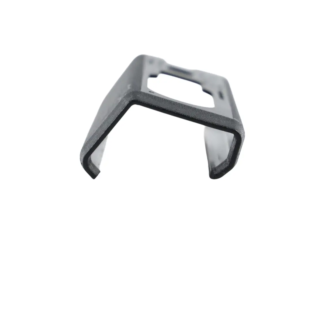Osłona Przedni Prawy do Land Rover Range Rover Velar L560 o numerze GX63-66411-ABW Land Rover Range Rover Velar L560 Osłona Przedni Prawy - SKU GX63-66411-ABW - Numer Części GX63-66411-ABW