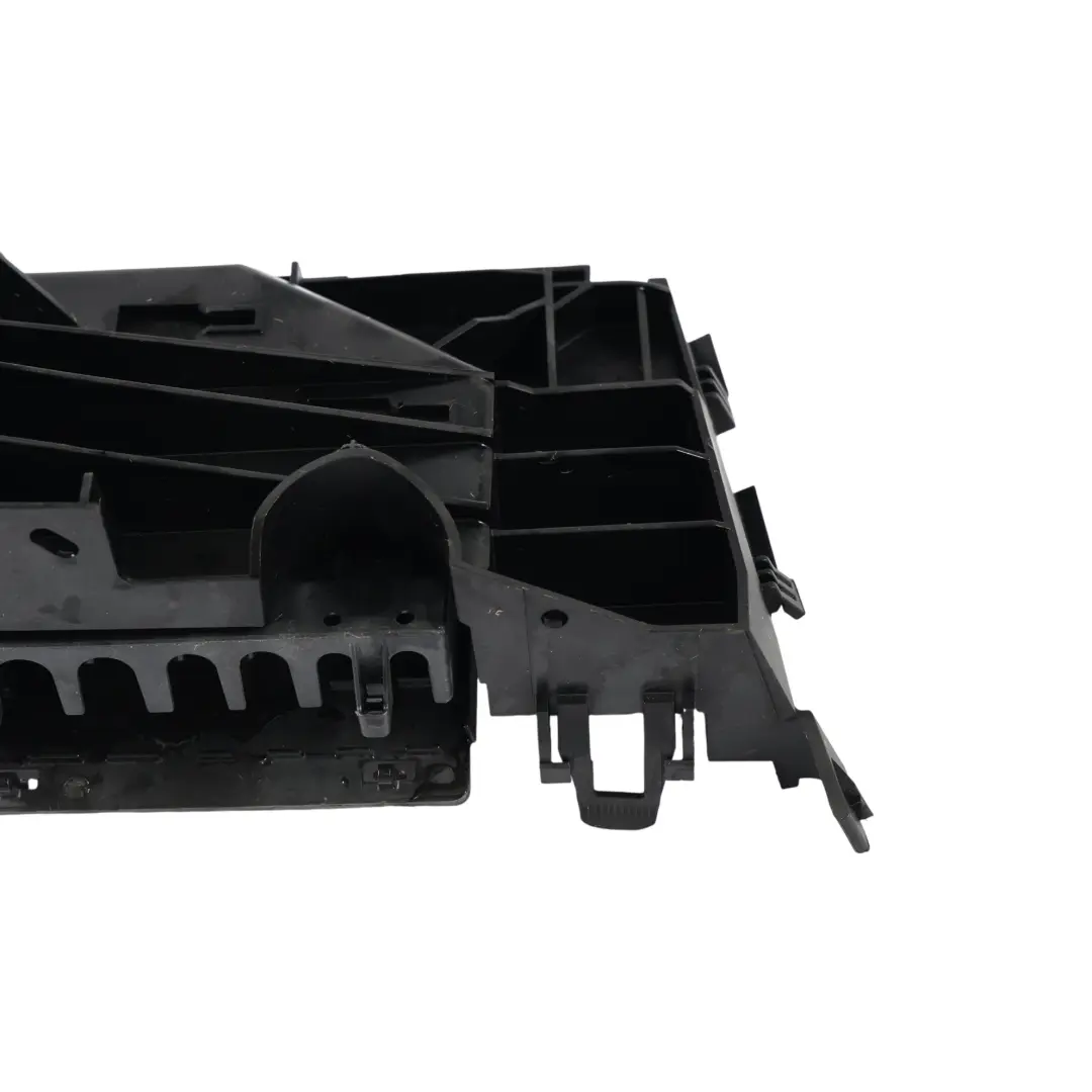 Ford Mondeo MK5 Hybrid Soporte Caja Fusibles Relés Delantero - SKU HG9T-14A301-AB - Número de pieza HG9T-14A301-AB