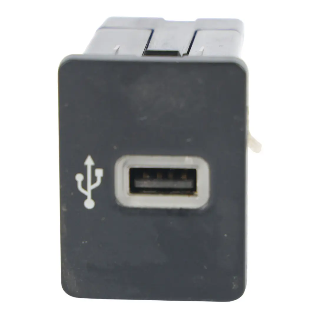 MK5 USB Media Anschluss Buchse für Ford Mondeo mit Teilenummer HS7T-14F014-AD Ford Mondeo MK5 USB Media Anschluss Buchse - SKU HS7T-14F014-AD - Teilenummer HS7T-14F014-AD