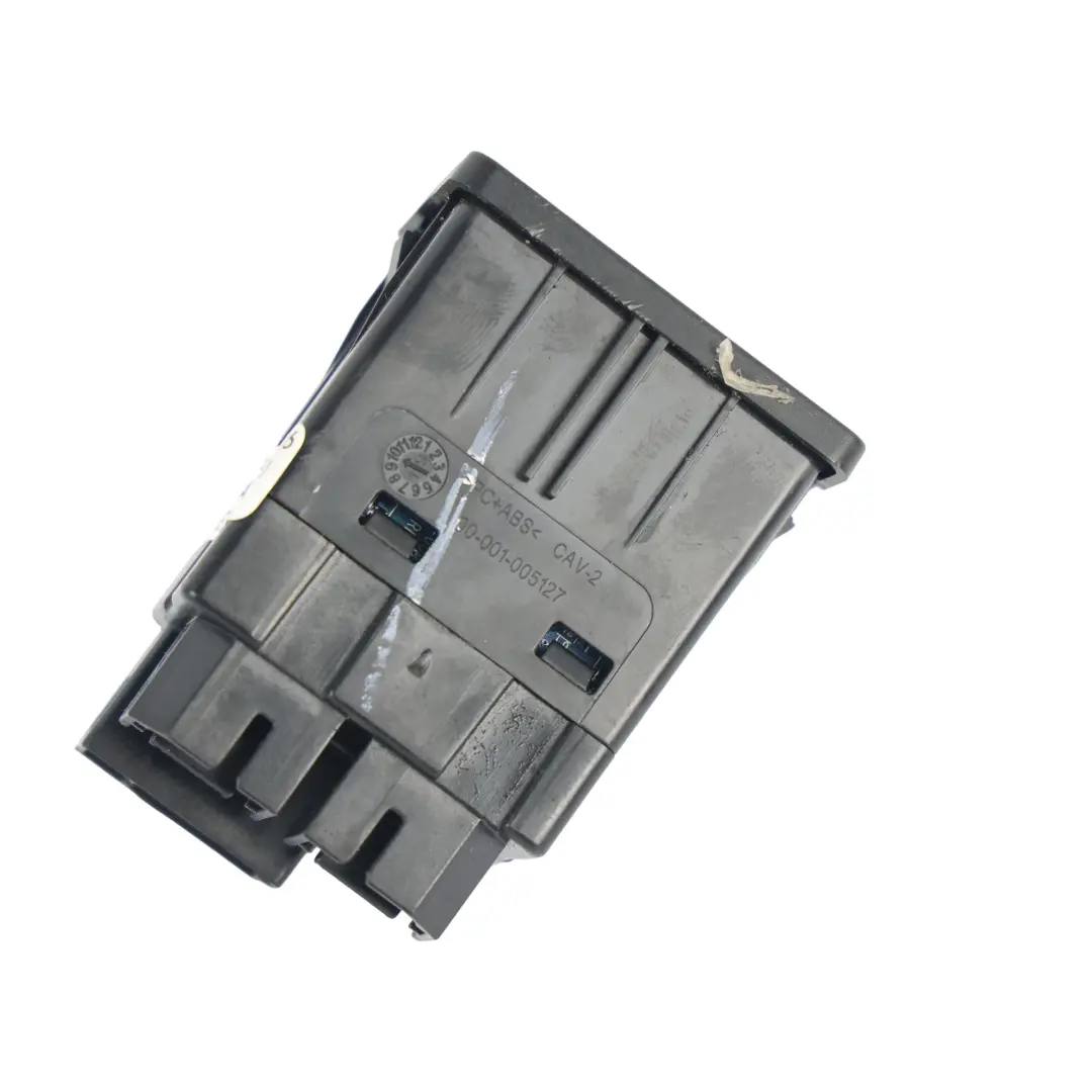MK5 Presa Porta USB Media per Ford Mondeo con numero di parte HS7T-14F014-AD Ford Mondeo MK5 Presa Porta USB Media - SKU HS7T-14F014-AD - Numero di parte HS7T-14F014-AD