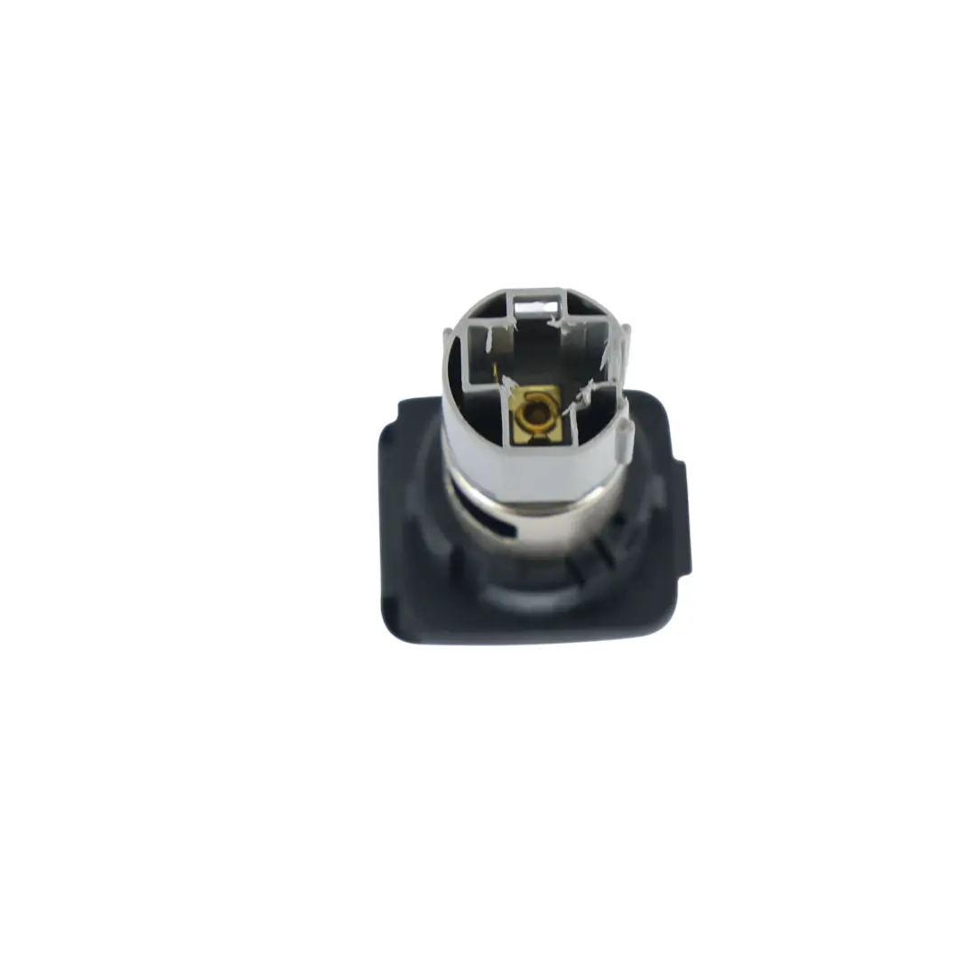 MK5 12V Steckdose Anschluss für Ford Mondeo mit Teilenummer HS7T-19A487-BAW Ford Mondeo MK5 12V Steckdose Anschluss - SKU HS7T-19A487-BAW - Teilenummer HS7T-19A487-BAW