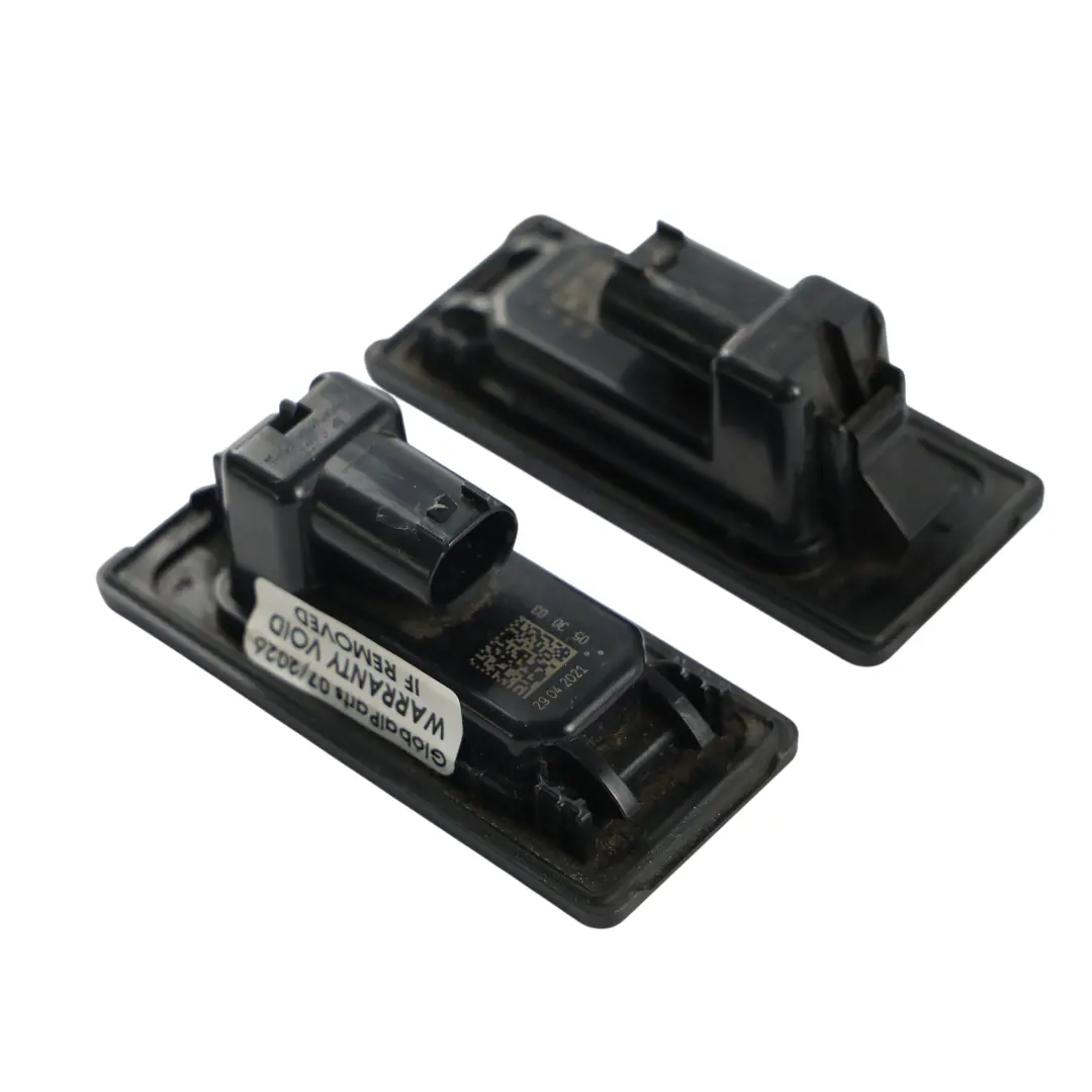 Land Rover Range Rover Velar L560 Luce LED Targa SET - SKU HY32-13B627-AB-1 - Numero di parte HY32-13B627-AB