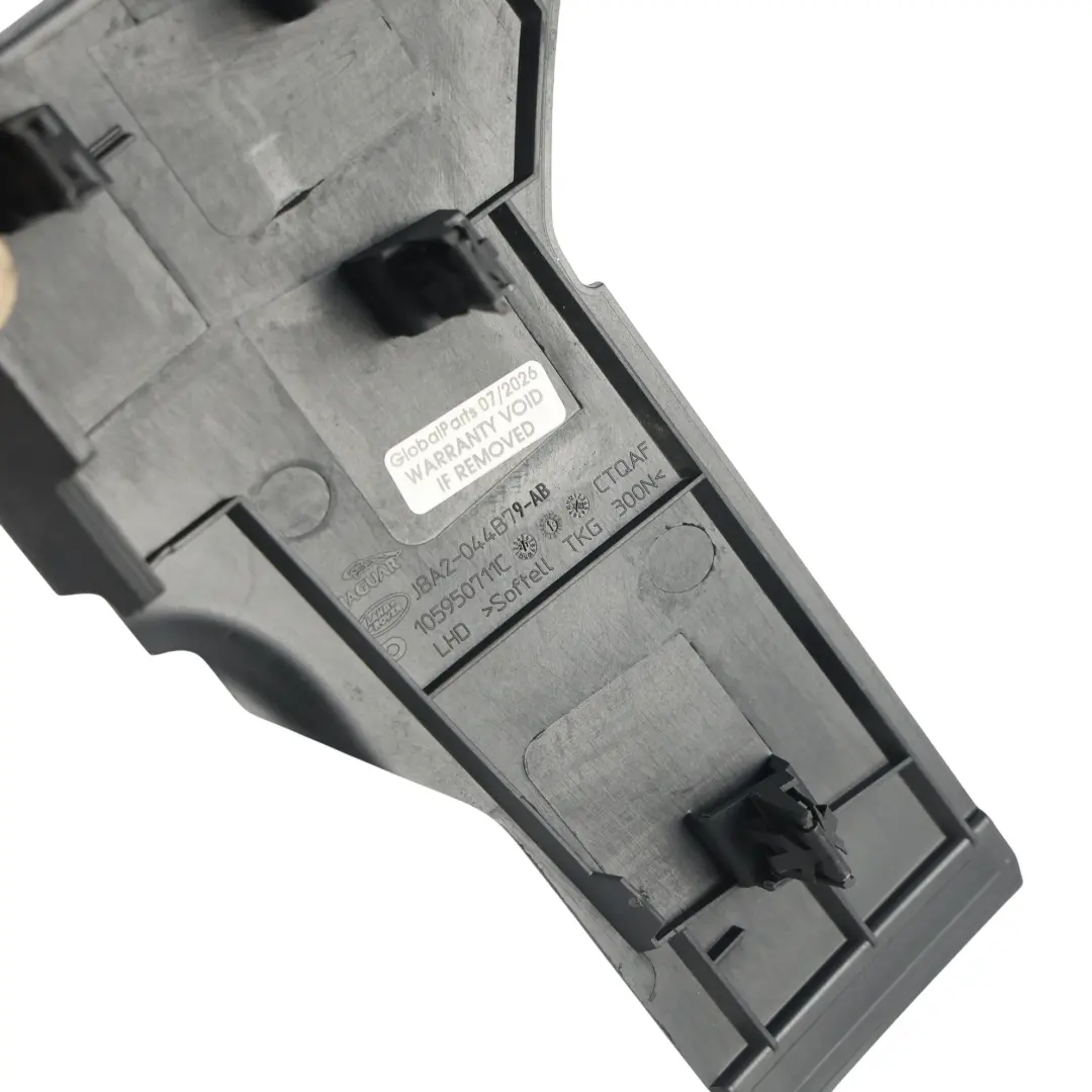 Range Rover Velar L560 Przednia Lewa Osłona Deski Czarna - SKU J8A2-044B79-AB - Numer Części J8A2-044B79-AB
