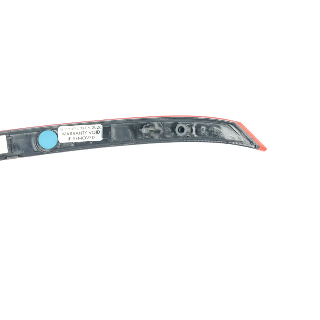 Bumper Reflector Right O/S to Land Range Rover Velar L560 Rear with Part number J8A2-13A568-AE Land Range Rover Velar L560 Rear Bumper Reflector Right O/S - SKU J8A2-13A568-AE - Part number J8A2-13A568-AE