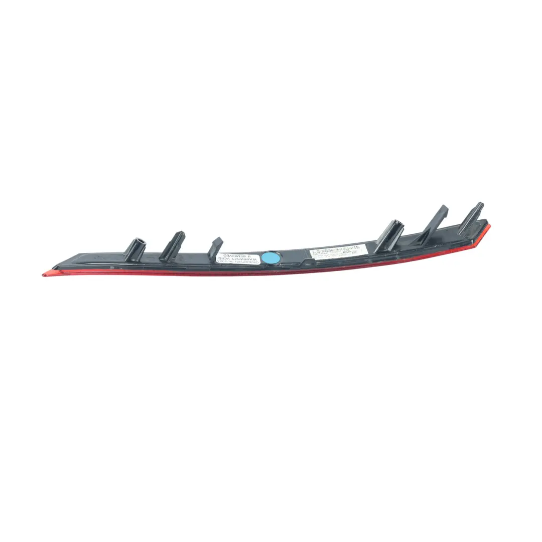 Reflector Paragolpes Trasero Izquierdo para Land Rover Velar L560 con número de pieza J8A2-13A569-AE Land Rover Velar L560 Reflector Paragolpes Trasero Izquierdo - SKU J8A2-13A569-AE - Número de pieza J8A2-13A569-AE