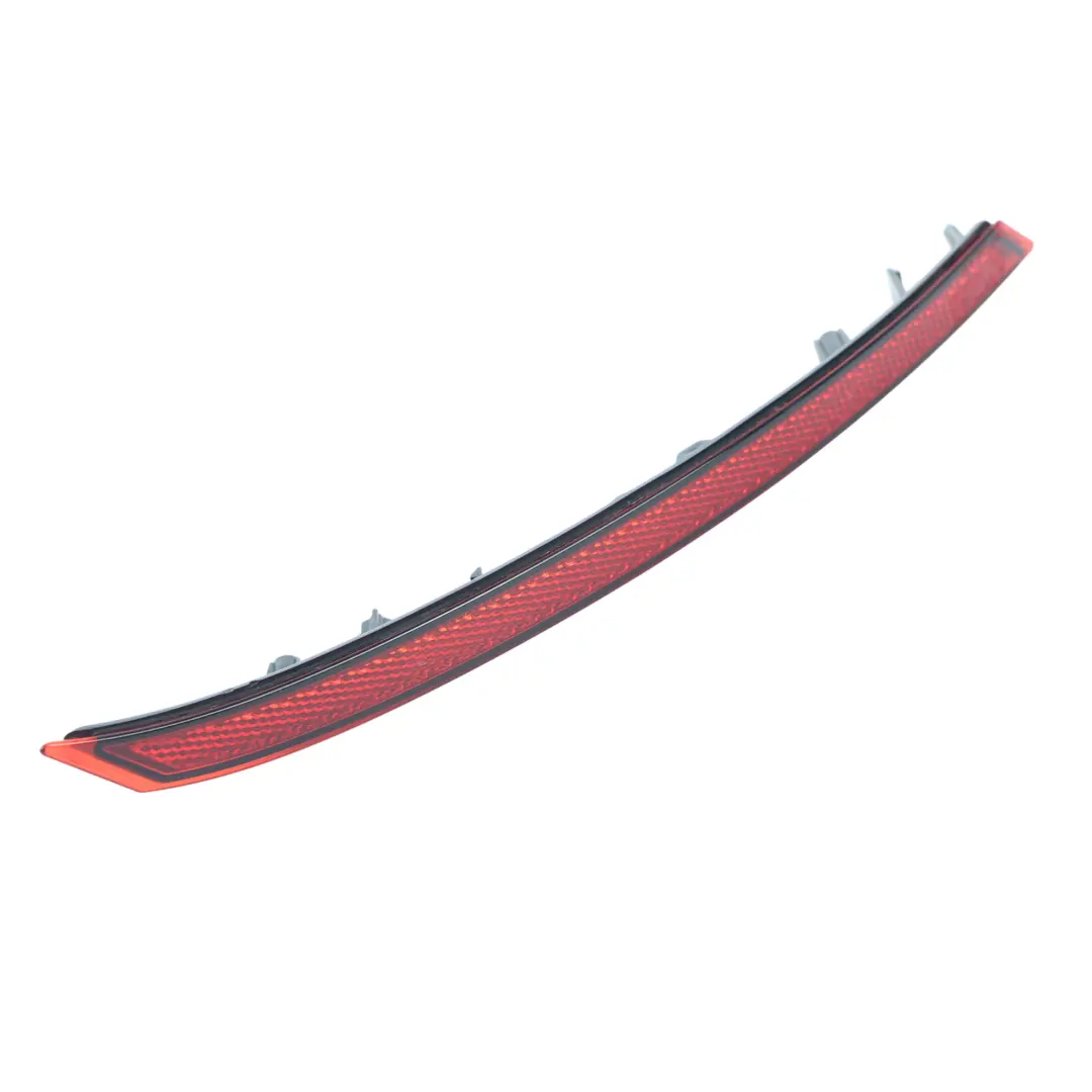Reflektor Stoßstange Hinten Links für Land Rover Velar L560 mit Teilenummer J8A2-13A569-AE Land Rover Velar L560 Reflektor Stoßstange Hinten Links - SKU J8A2-13A569-AE - Teilenummer J8A2-13A569-AE