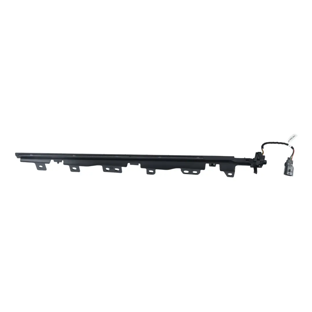 Land Rover Range Rover Velar L560 Light Guide Rear Right O/S - SKU RHD-J8A2-15D100-BA - Part number J8A2-15D100-BA
