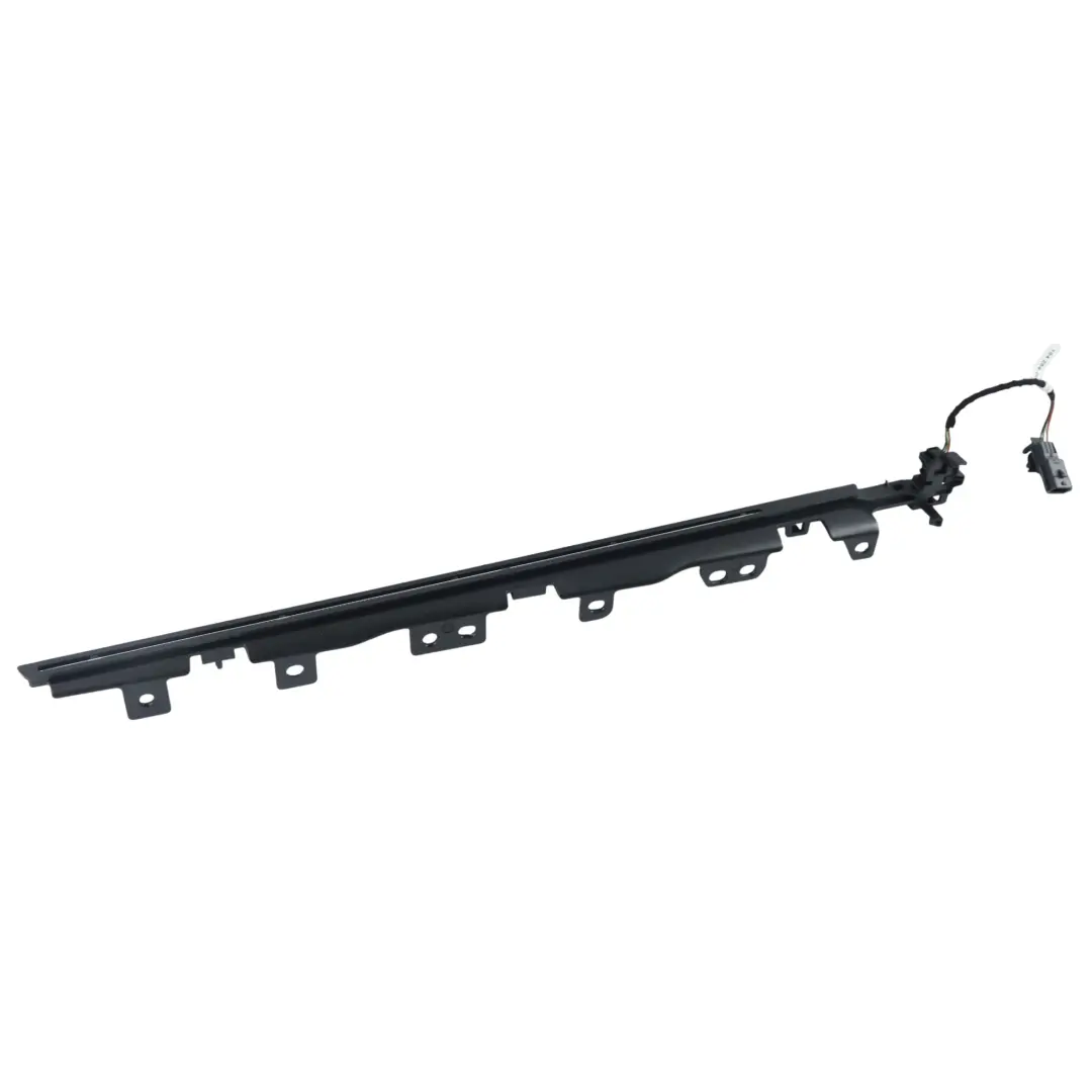 Light Guide Rear Right O/S to Land Rover Range Rover Velar L560 with Part number J8A2-15D100-BA Land Rover Range Rover Velar L560 Light Guide Rear Right O/S - SKU RHD-J8A2-15D100-BA - Part number J8A2-15D100-BA
